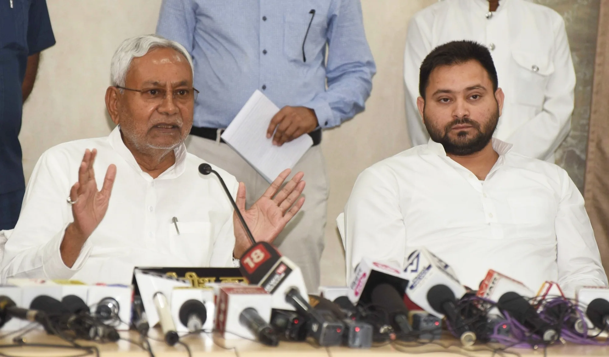 nitish tejashwi jpg