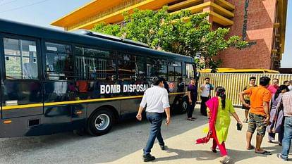 delhi ncr bomb threat 8020de91b2d6e28bb644d1d1d9fd4ba7
