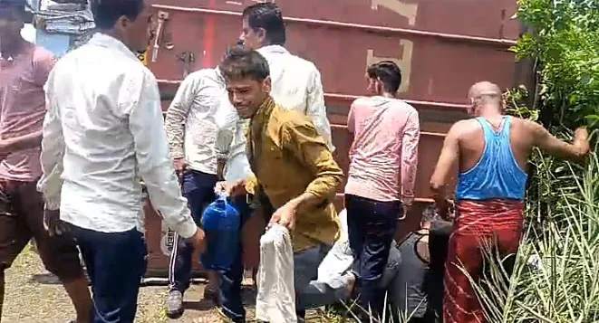 Container accident jpg