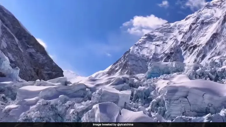 mount everest jpg