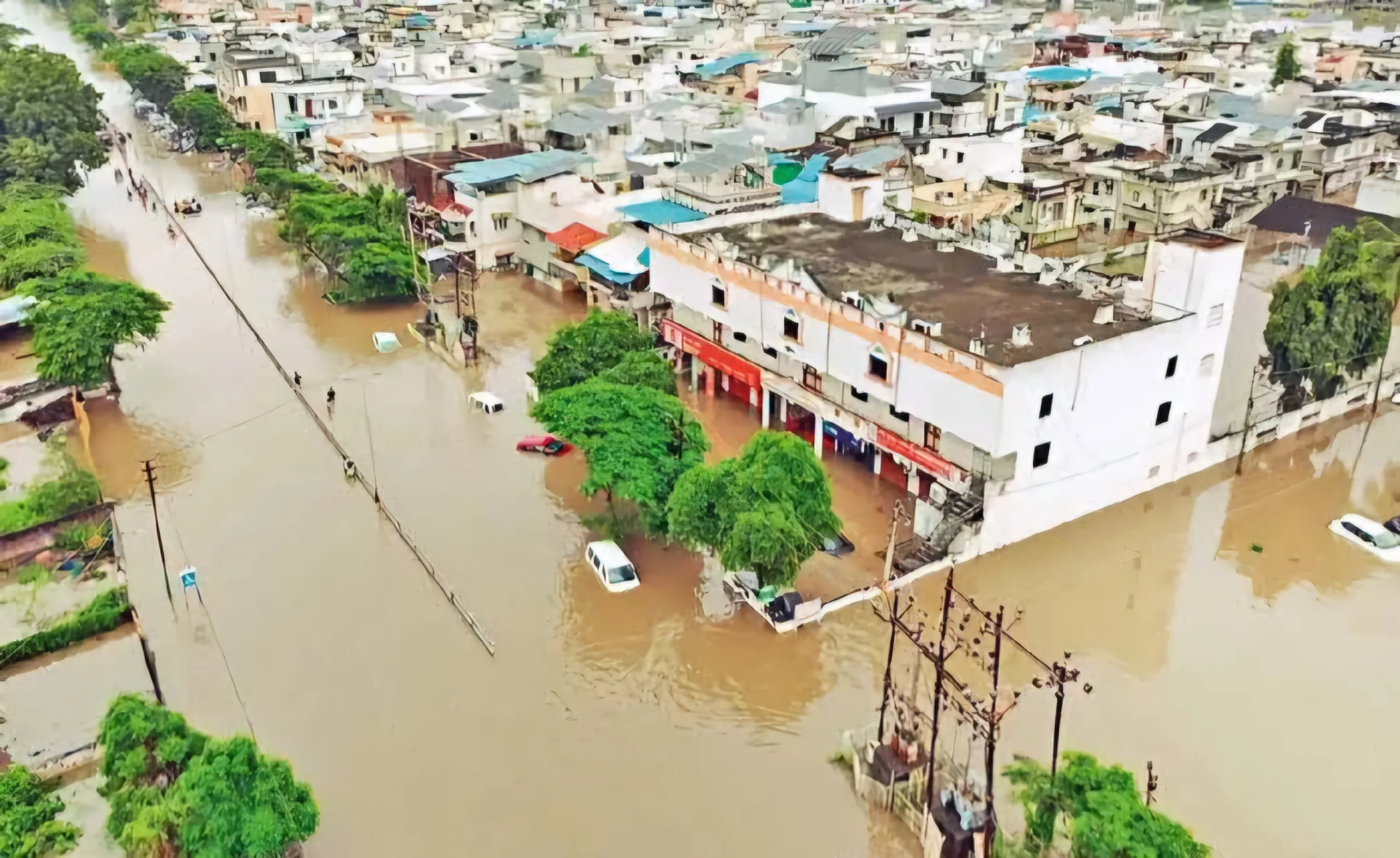 Gujarat flood scaled