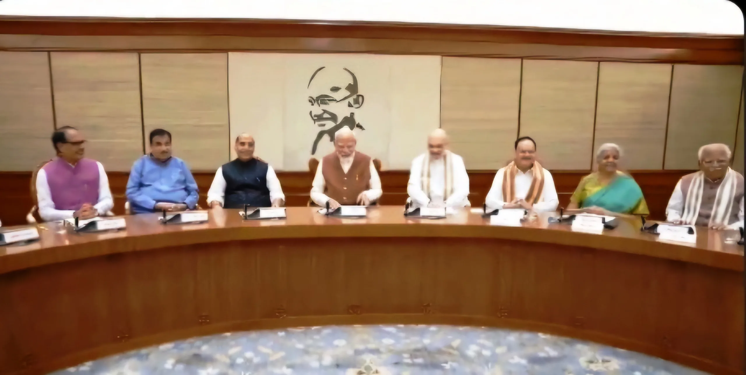 cabinet2 366 jpg