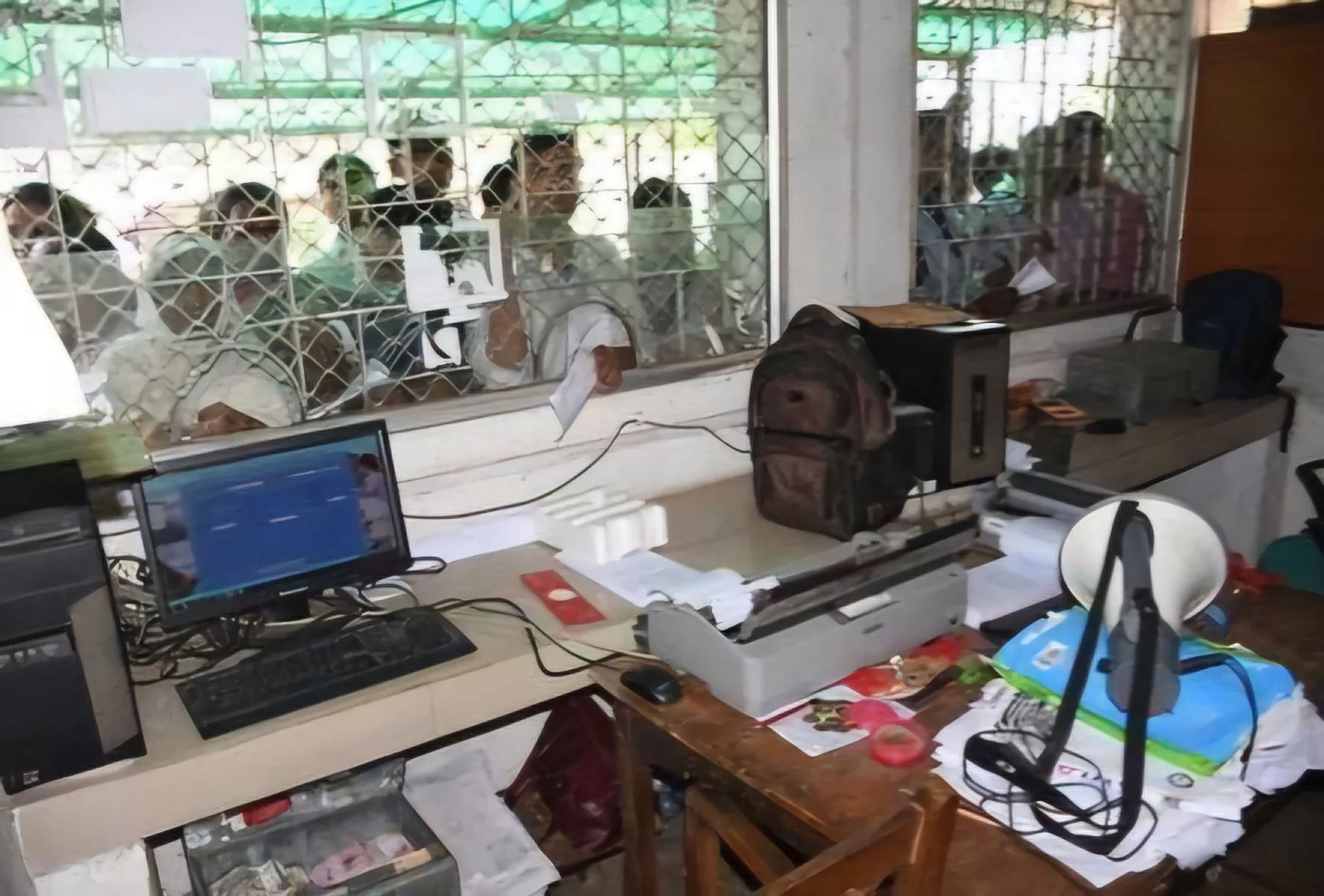 Electricity cash counter aliganj jpeg