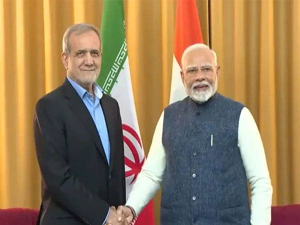 Modi with Iran pm jpg