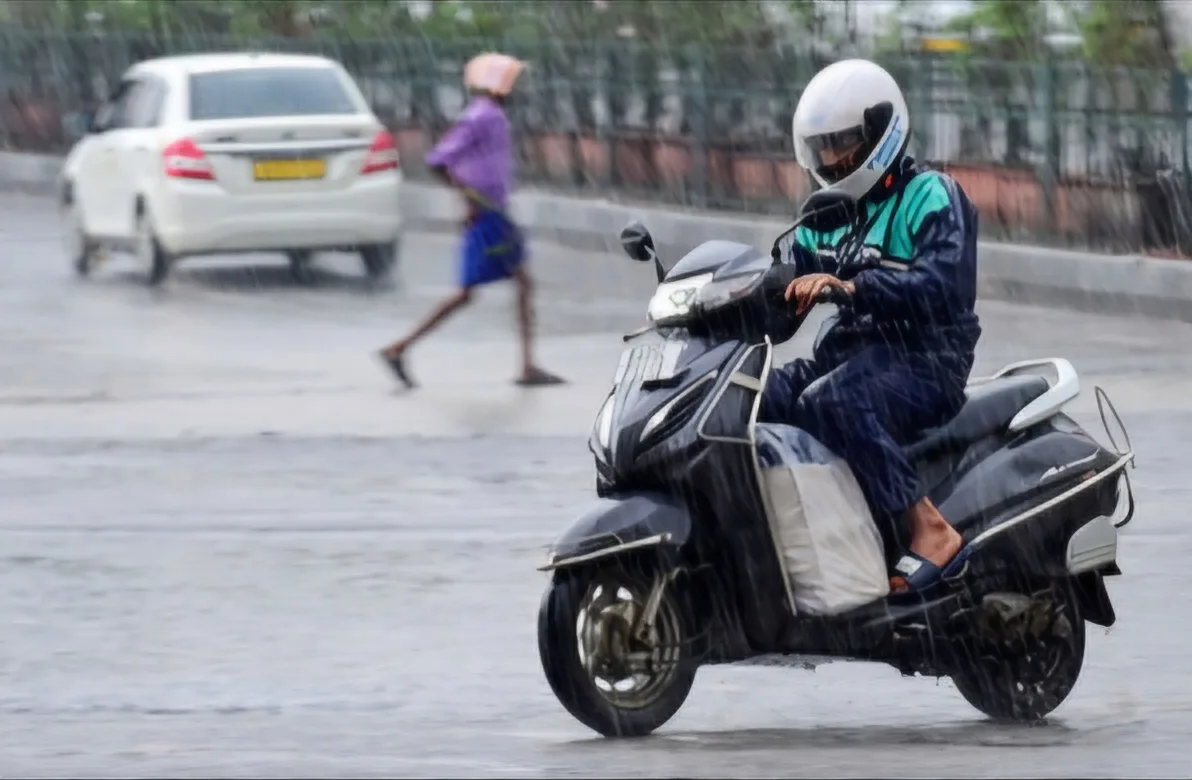 Two wheeler vehicle jpg