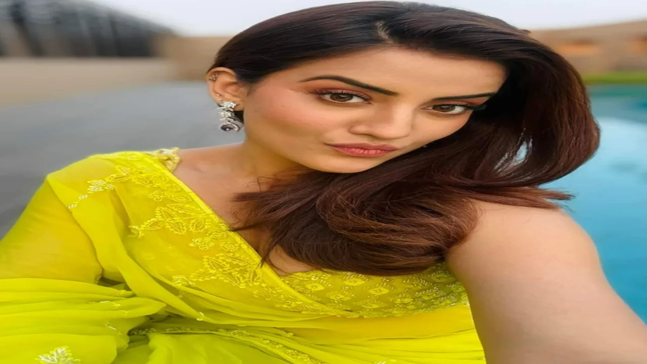 Akshara Singh jpg