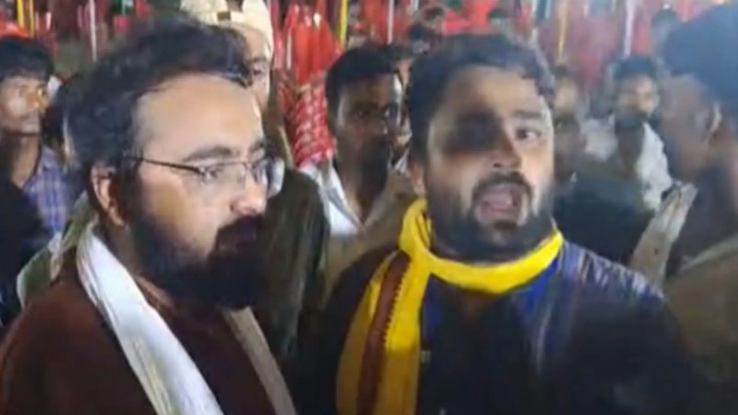 अररिया में प्रशांत किशोर की सभा के बाद बवाल, ड्राइवर ने बकाया रुपए को लेकर किया हंगामा