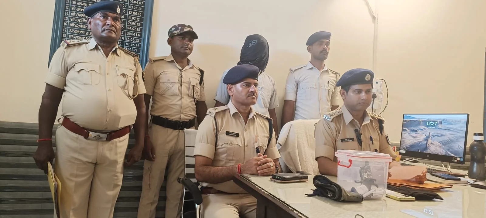 खगड़िया में युवक की हत्या के मुख्य आरोपी जिच्छु महतो को देशी कट्टा और 16 जिंदा कारतूस के साथ गिरफ्तार