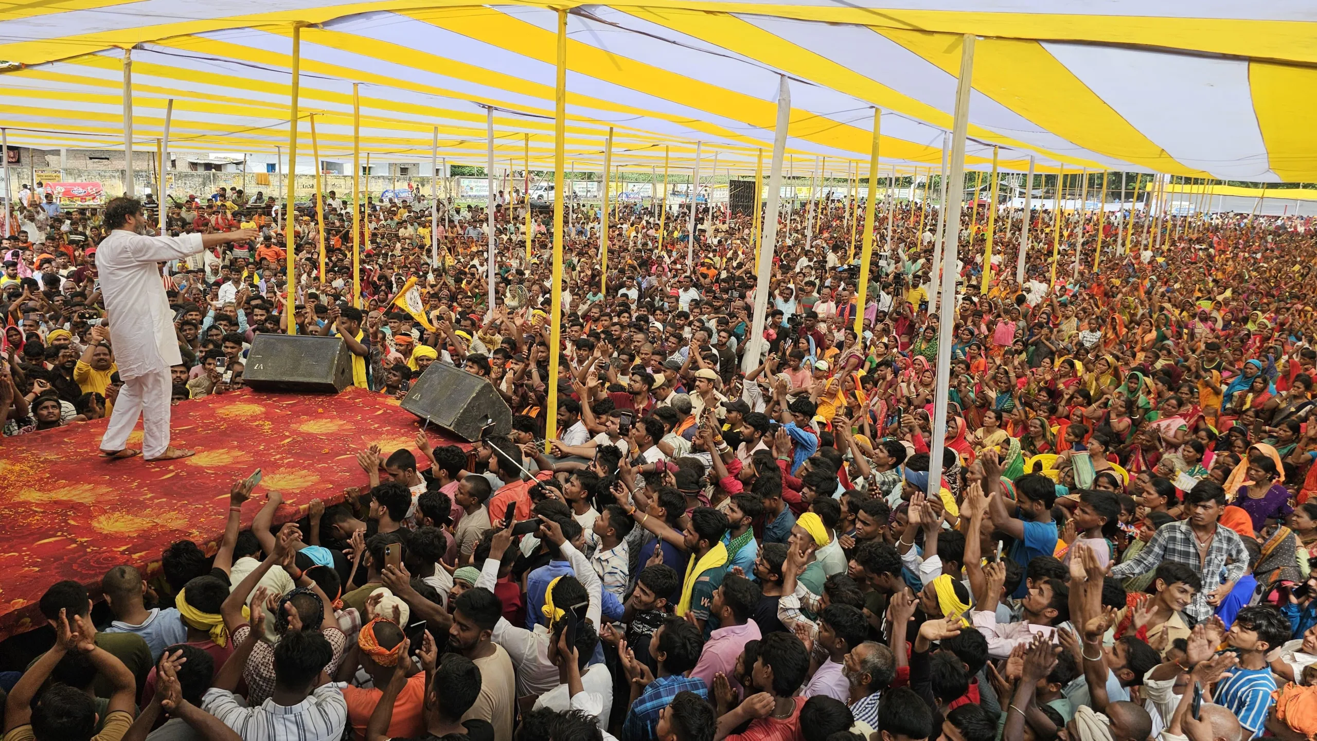 प्रशांत किशोर का चुनाव आयोग पर सीधा वार: बोले- गरीब, पिछड़ों और प्रवासियों का वोट काटकर सत्ता बचाना चाहती है NDA