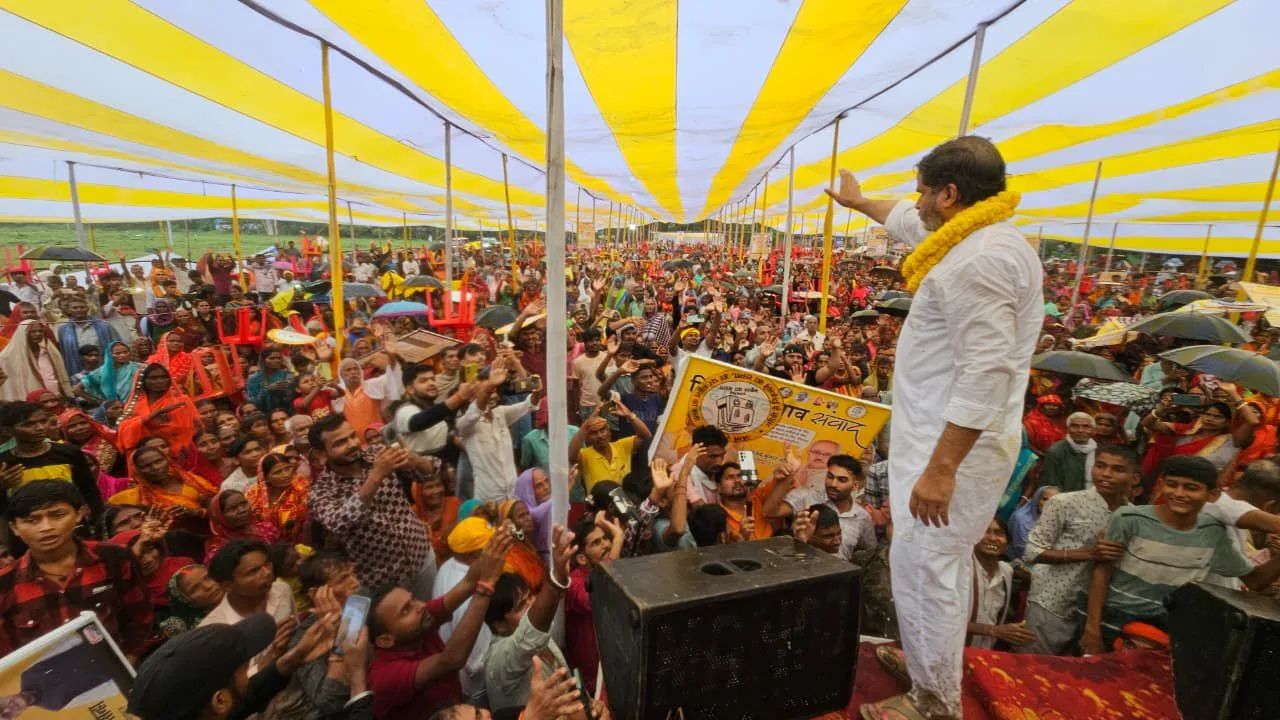 गोपालगंज में प्रशांत किशोर का हमला: “बदलाव निश्चित, भ्रष्टों से एक-एक पैसा वसूला जाएगा”