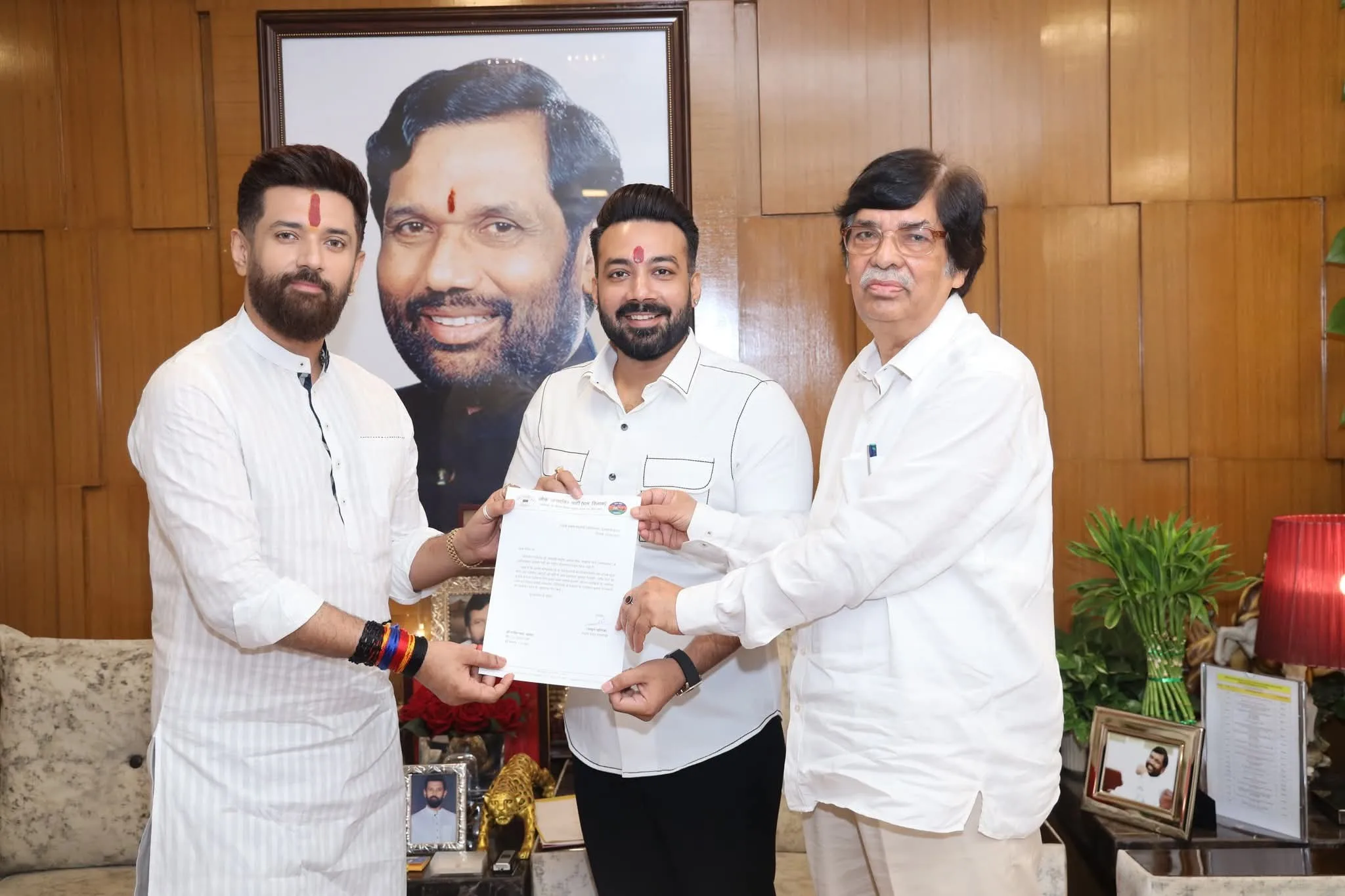 खगड़िया सांसद राजेश वर्मा बने लोजपा (रामविलास) के राष्ट्रीय कोषाध्यक्ष