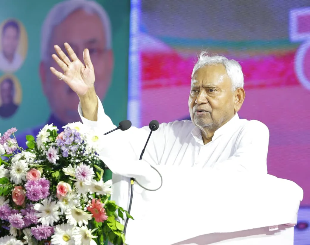 मुख्यमंत्री नीतीश कुमार ने पूर्वी चंपारण में 311 विकास योजनाओं का किया उद्घाटन एवं शिलान्यास