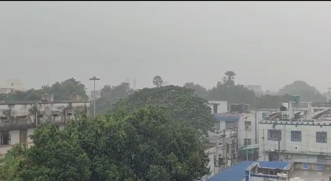 भागलपुर में फिर सक्रिय हुआ मानसून, झमाझम बारिश से राहत तो जलजमाव से बढ़ी परेशानी