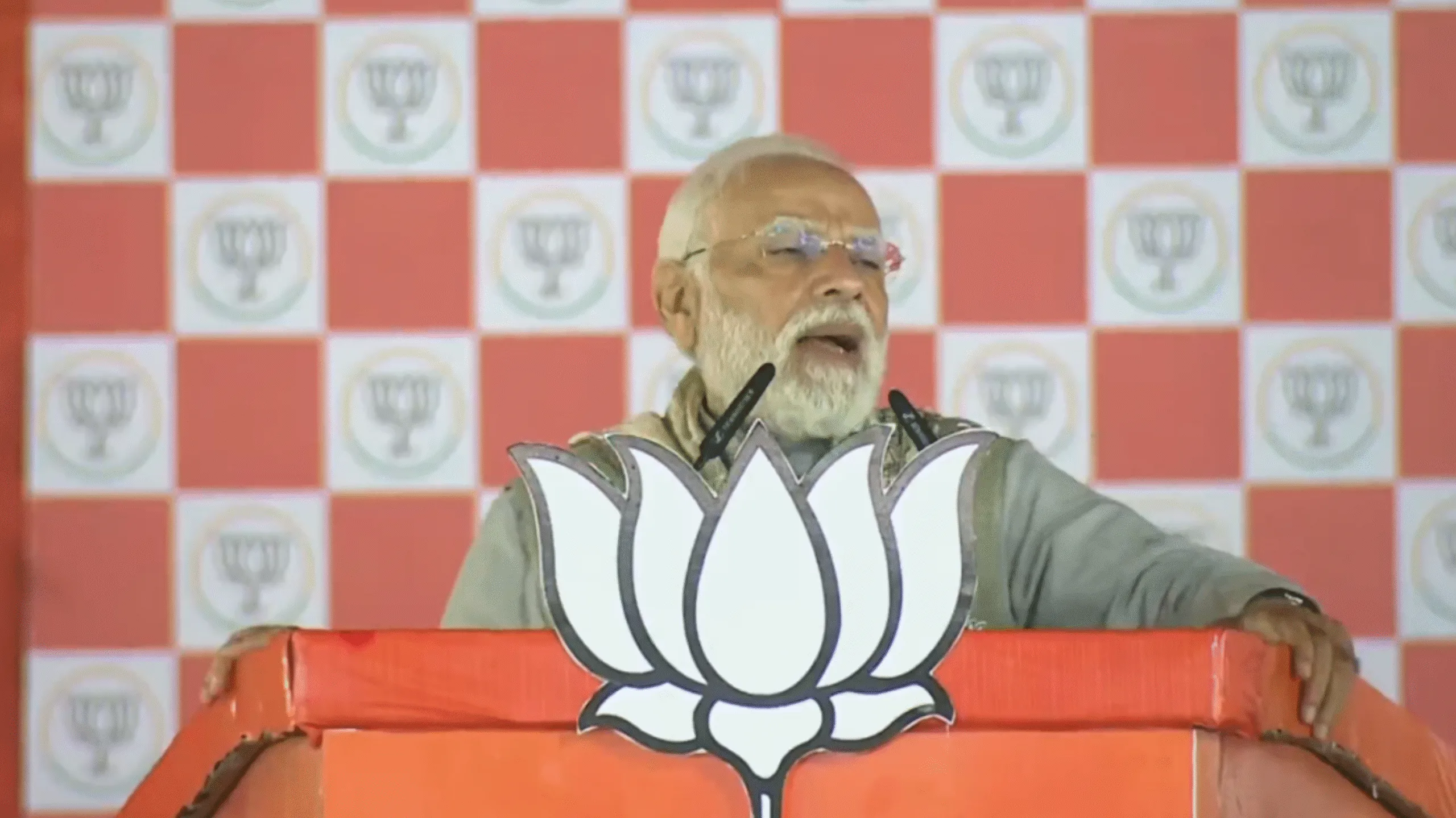 आज भागलपुर में प्रधानमंत्री नरेंद्र मोदी की सभा, दोपहर 1:15 बजे पहुंचेंगे हवाई अड्डा मैदान, सुरक्षा व्यवस्था चाक-चौबंद