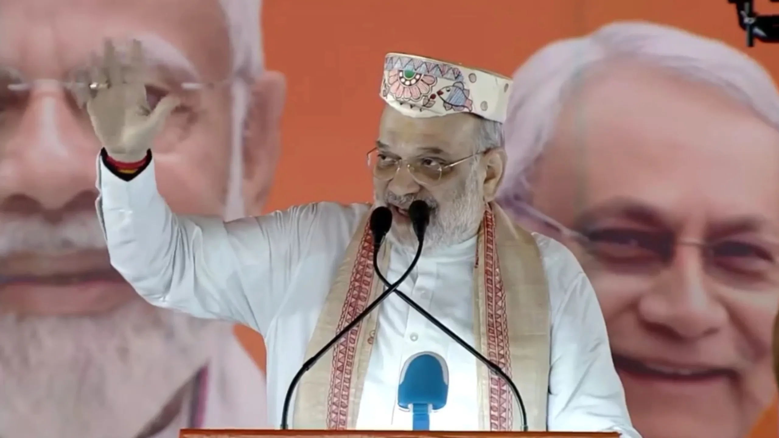 शिवहर में अमित शाह का महागठबंधन पर तीखा हमला, बोले- 14 नवंबर को राहुल-लालू की पार्टियों का होगा सफाया 2 GridArt 20251103 165910318 scaled