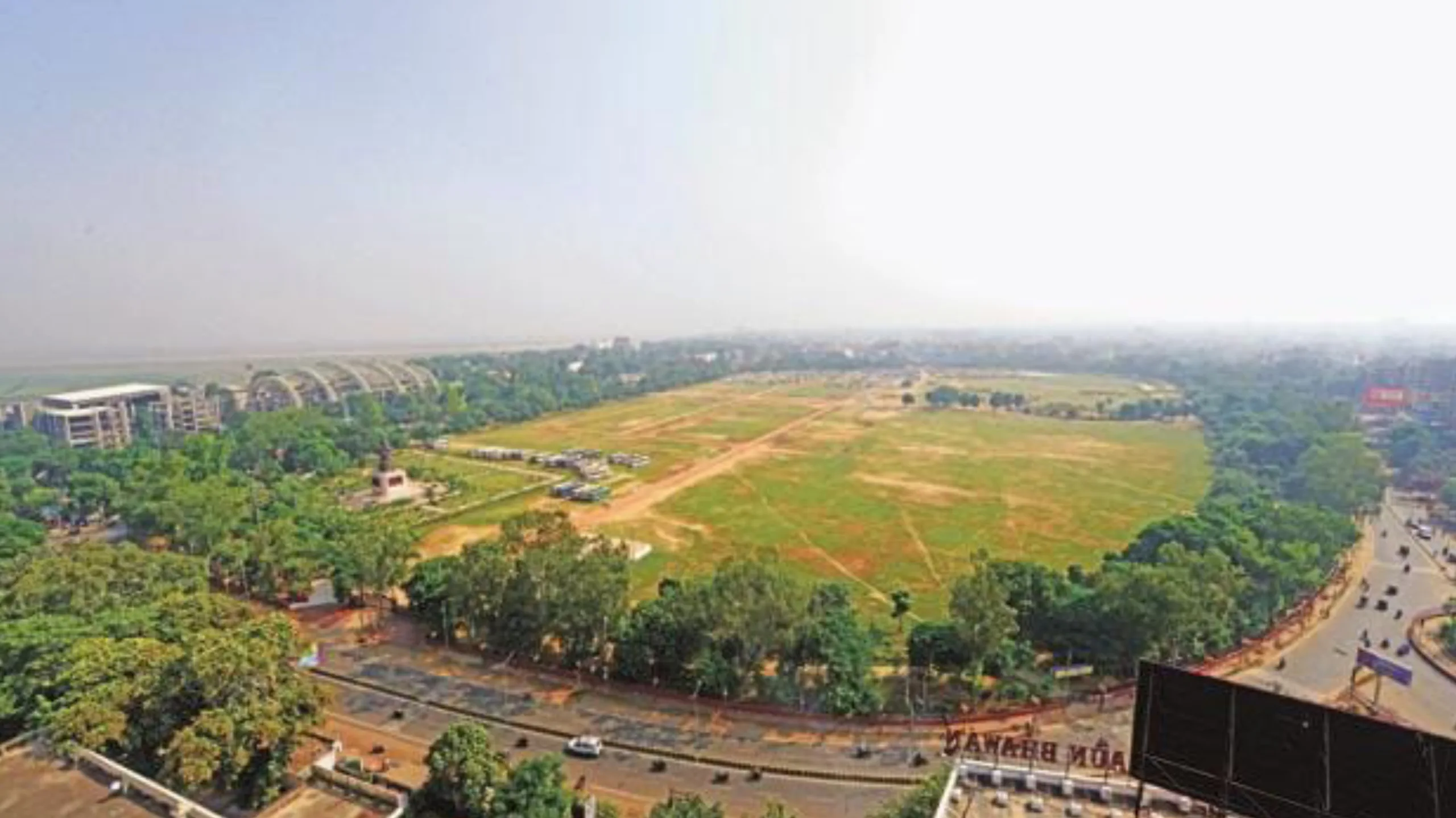 20 नवंबर को गांधी मैदान में नई सरकार का शपथ ग्रहण, पटना DM ने सभी अधिकारियों की छुट्टियां रद्द कीं