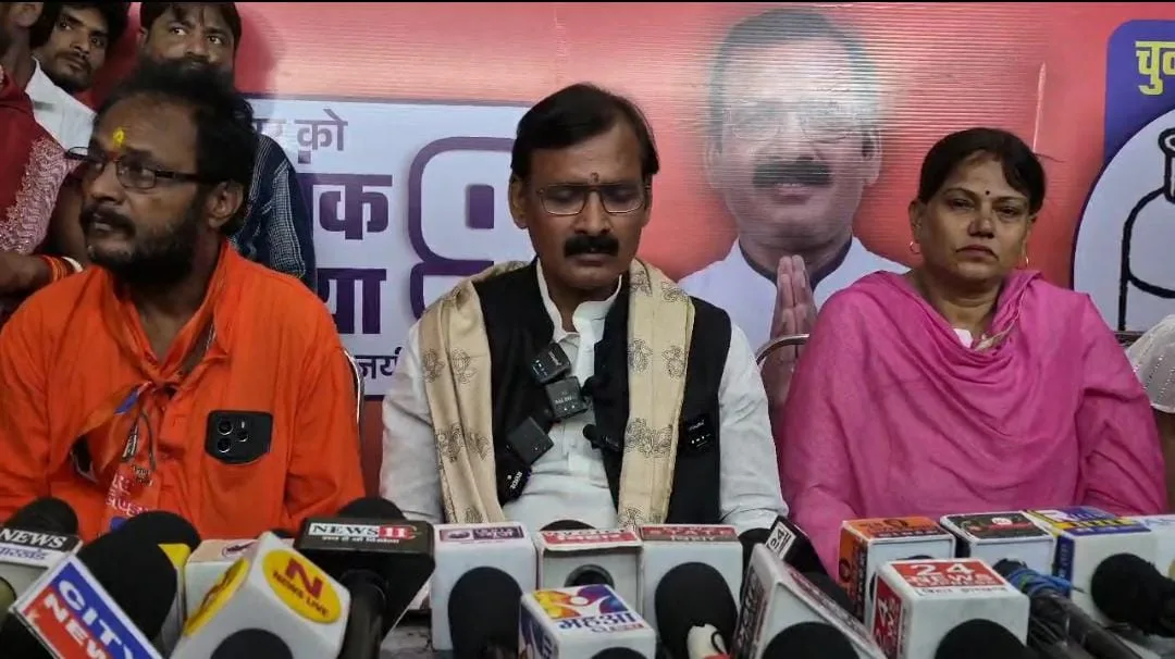 कहलगांव विधानसभा में हॉट हुआ मुकाबला, भाजपा से टिकट कटने के बाद पवन यादव निर्दलीय के रूप में मैदान में उतरे – रोड शो में उमड़ी भारी भीड़