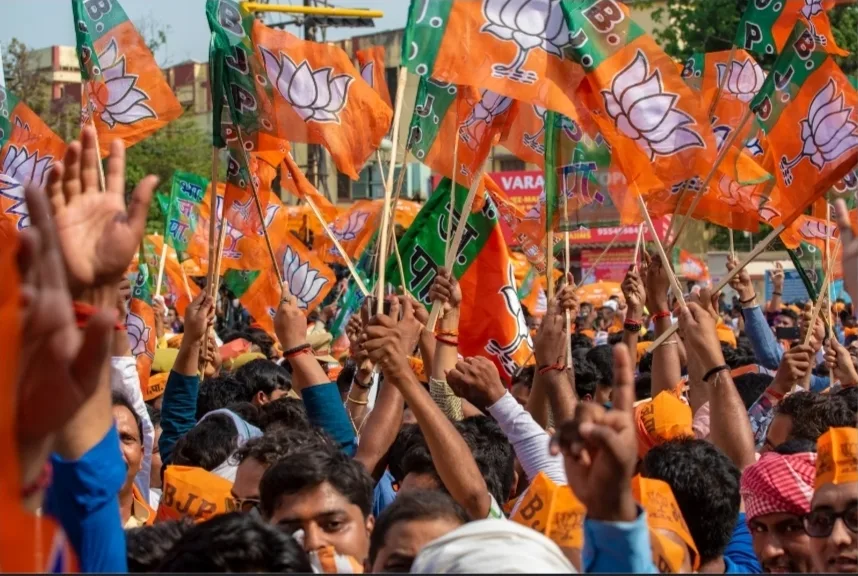 बिहार चुनाव से पहले BJP को मिली बड़ी सफलता, 122 में से 107 सीटों पर जीत; बढ़ी विपक्ष की टेंशन