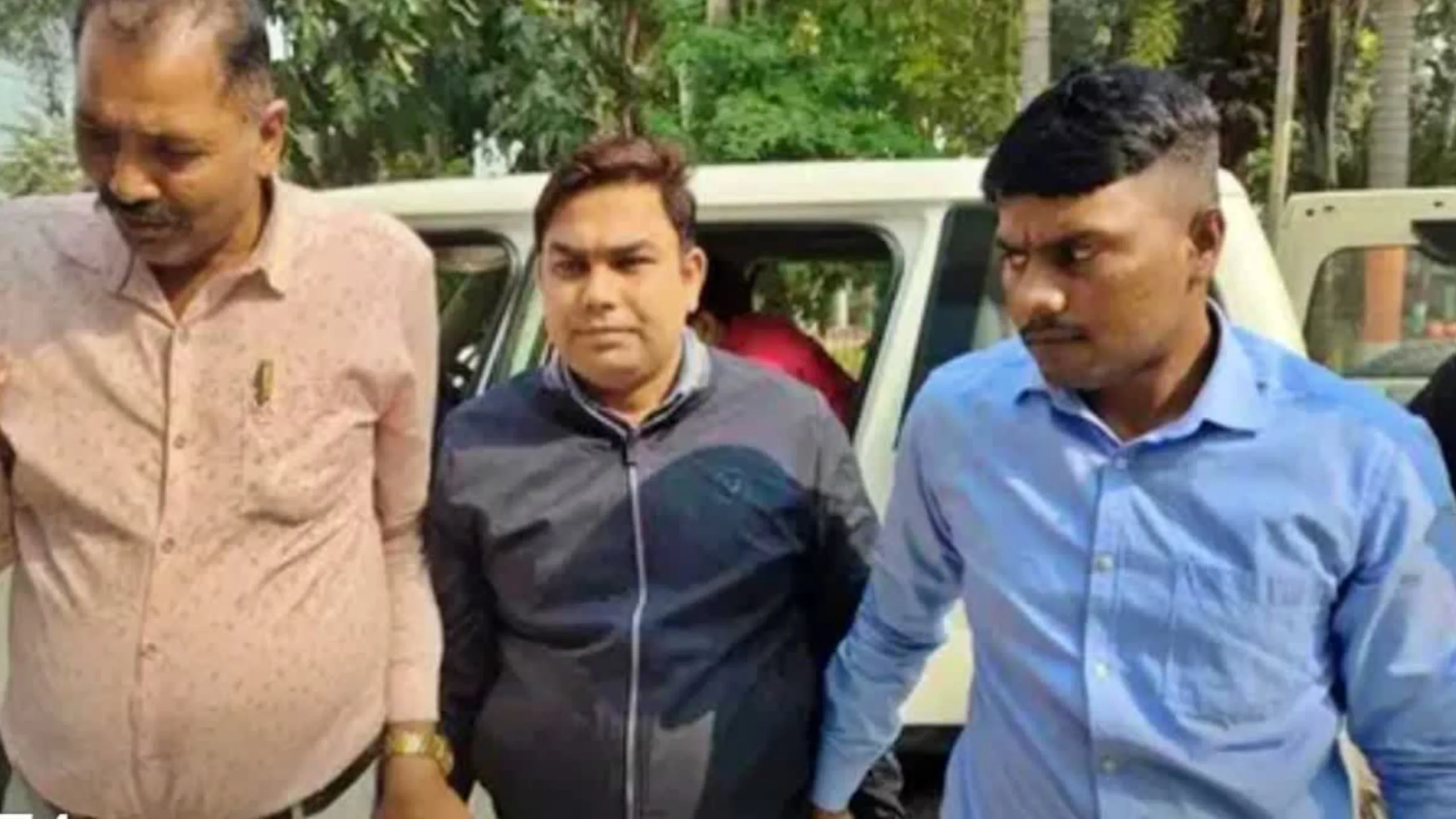 समस्तीपुर में विजिलेंस की बड़ी कार्रवाई: कृषि पदाधिकारी और लिपिक 40 हजार की घूस लेते रंगे हाथ गिरफ्तार