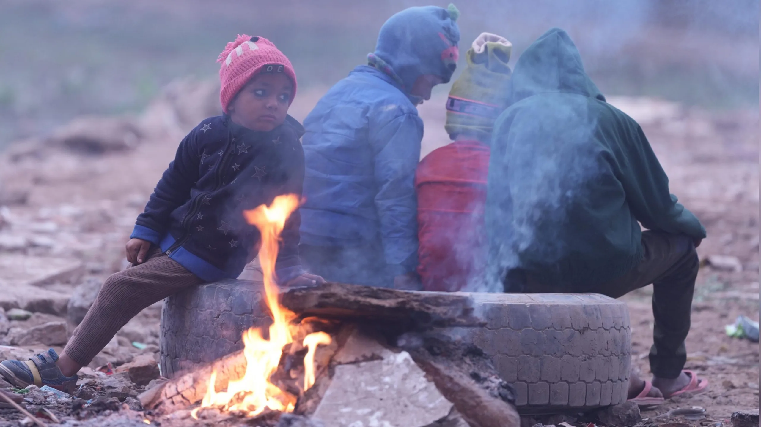 भीषण ठंड के कारण पटना में कक्षा 8 तक के स्कूल 11 जनवरी तक बंद – कोल्ड डे अलर्ट को देखते हुए जिला प्रशासन का फैसला