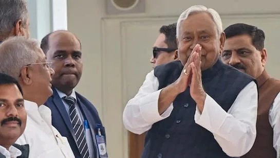वर्ल्ड बुक ऑफ रिकॉर्ड्स ने दी नीतीश कुमार को बधाई, 10वीं बार बिहार के मुख्यमंत्री बनने पर रचा इतिहास