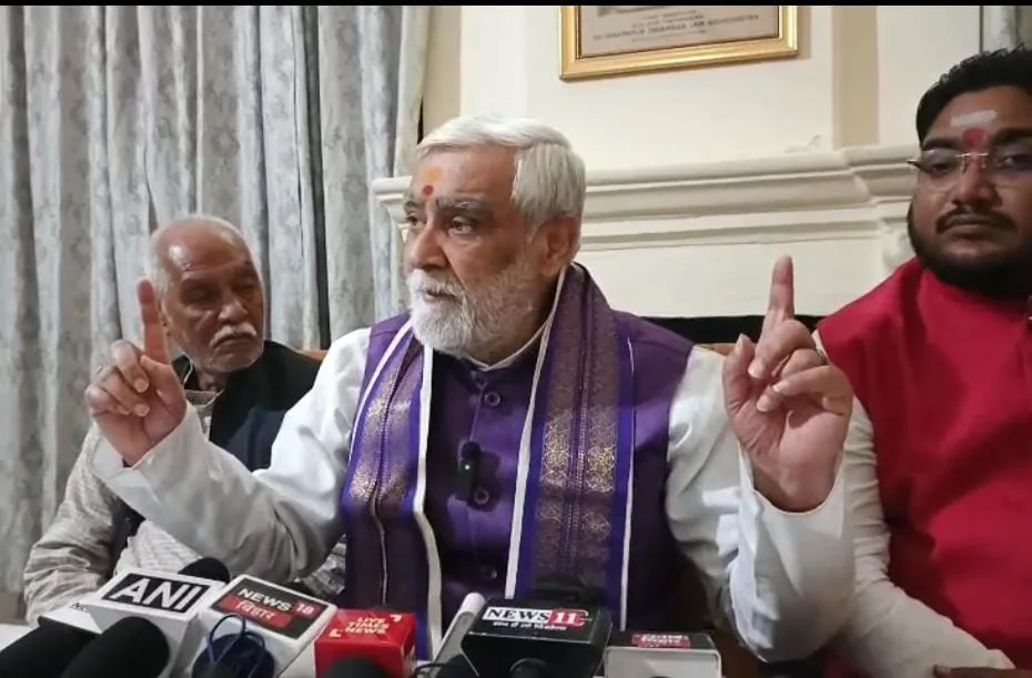 मुर्शिदाबाद विवाद पर अश्विनी चौबे का बयान, कहा—“बाबर के नाम पर मस्जिद शिलान्यास सनातन संस्कृति पर हमला”, बंगाल में राष्ट्रपति शासन की उठाई मांग