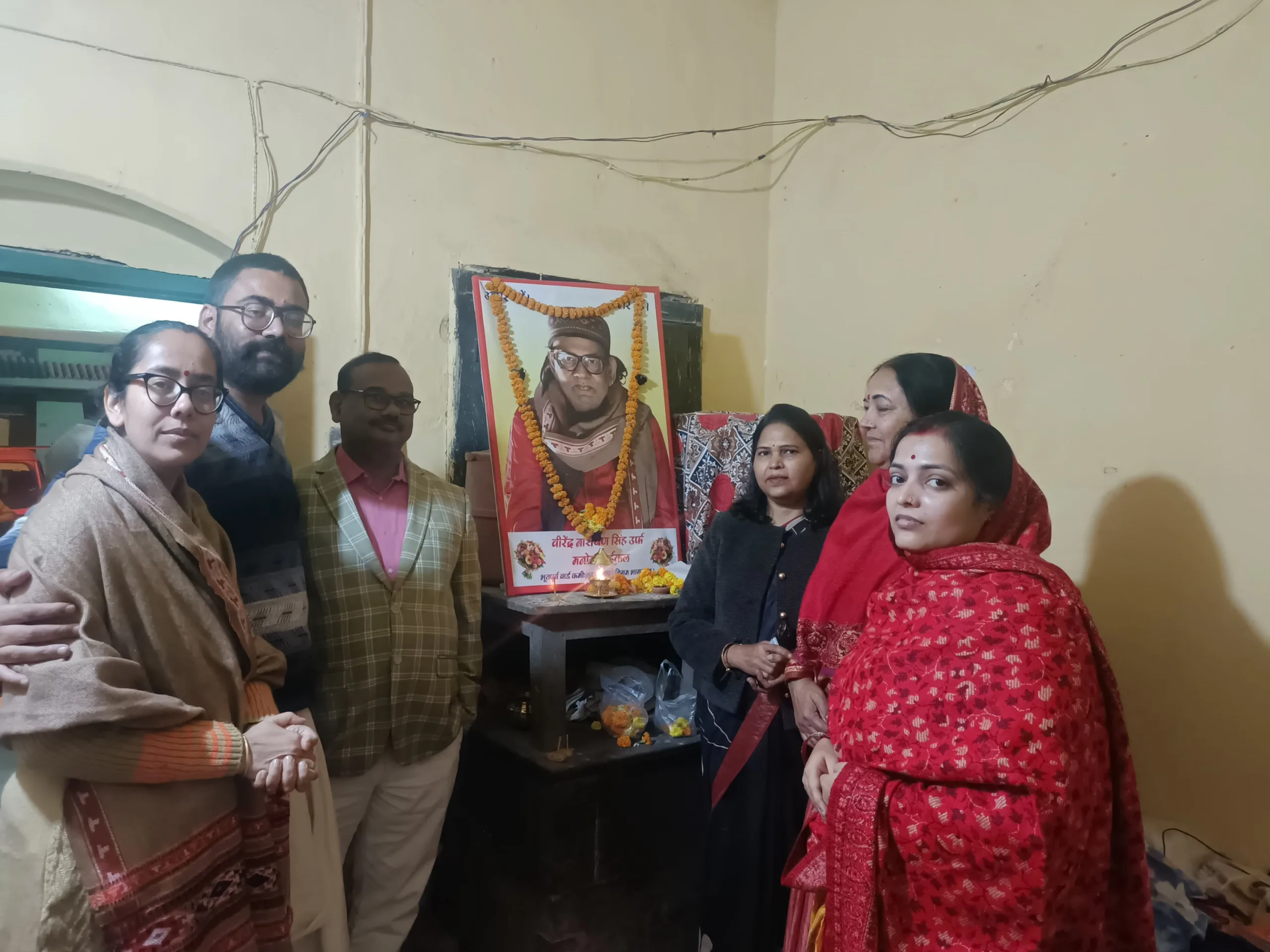 भागलपुर: समाजसेवी और जेपी आंदोलन के वरिष्ठ सेनानी बीरेंद्र नारायण सिंह उर्फ मनोज माइकल को महापौर बसुंधरा लाल ने दी श्रद्धांजलि