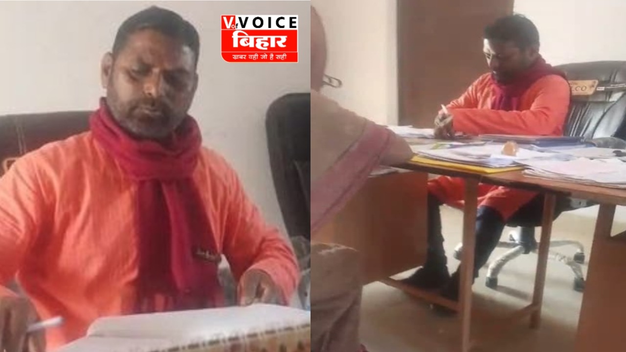 ग्राम कचहरी में रिश्वत लेते दिखे सचिव!महिला से पैसे लेने का वीडियो वायरल, तीन सदस्यीय जांच कमेटी गठित