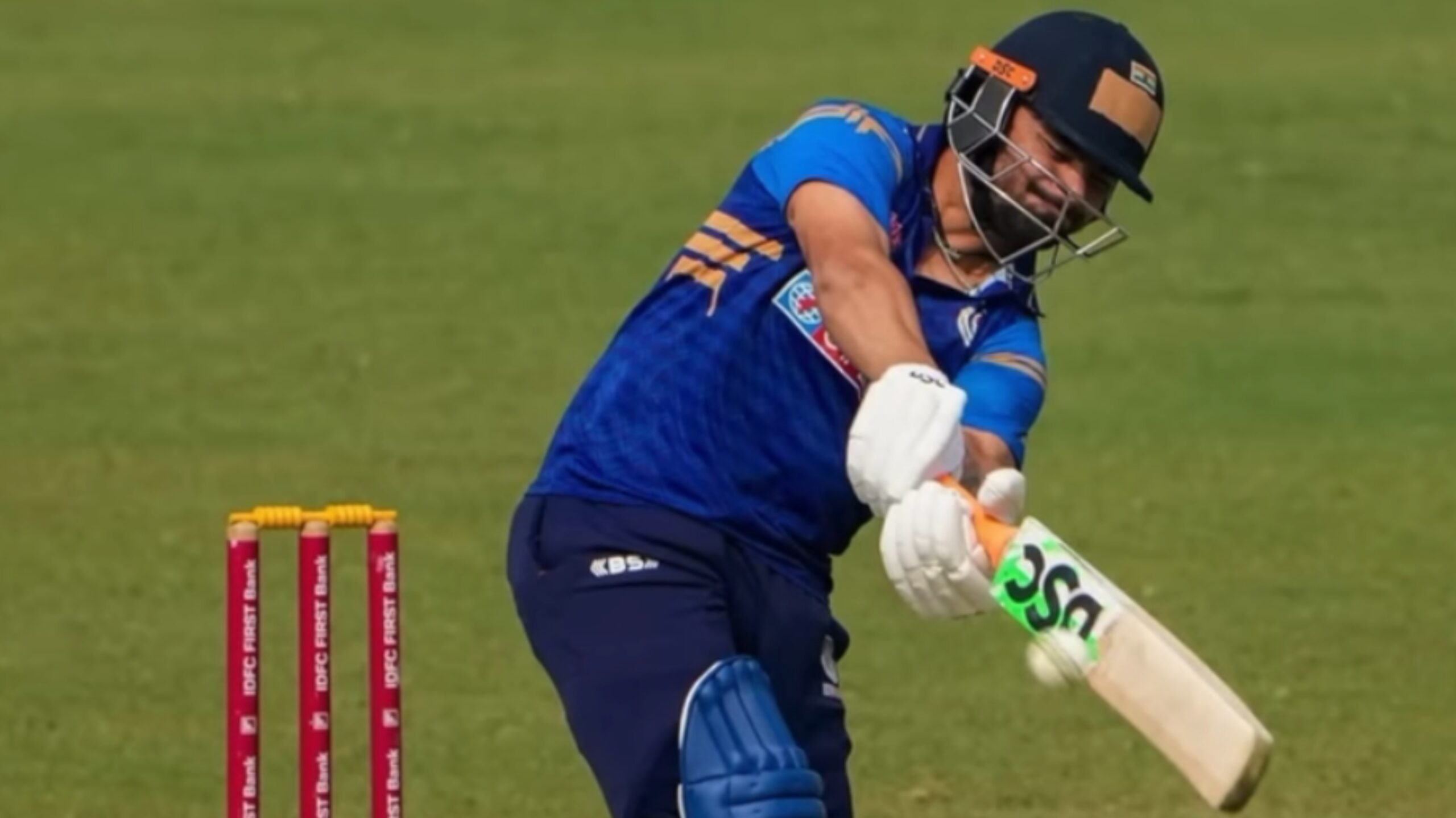 GridArt 20260103 175617939 scaled