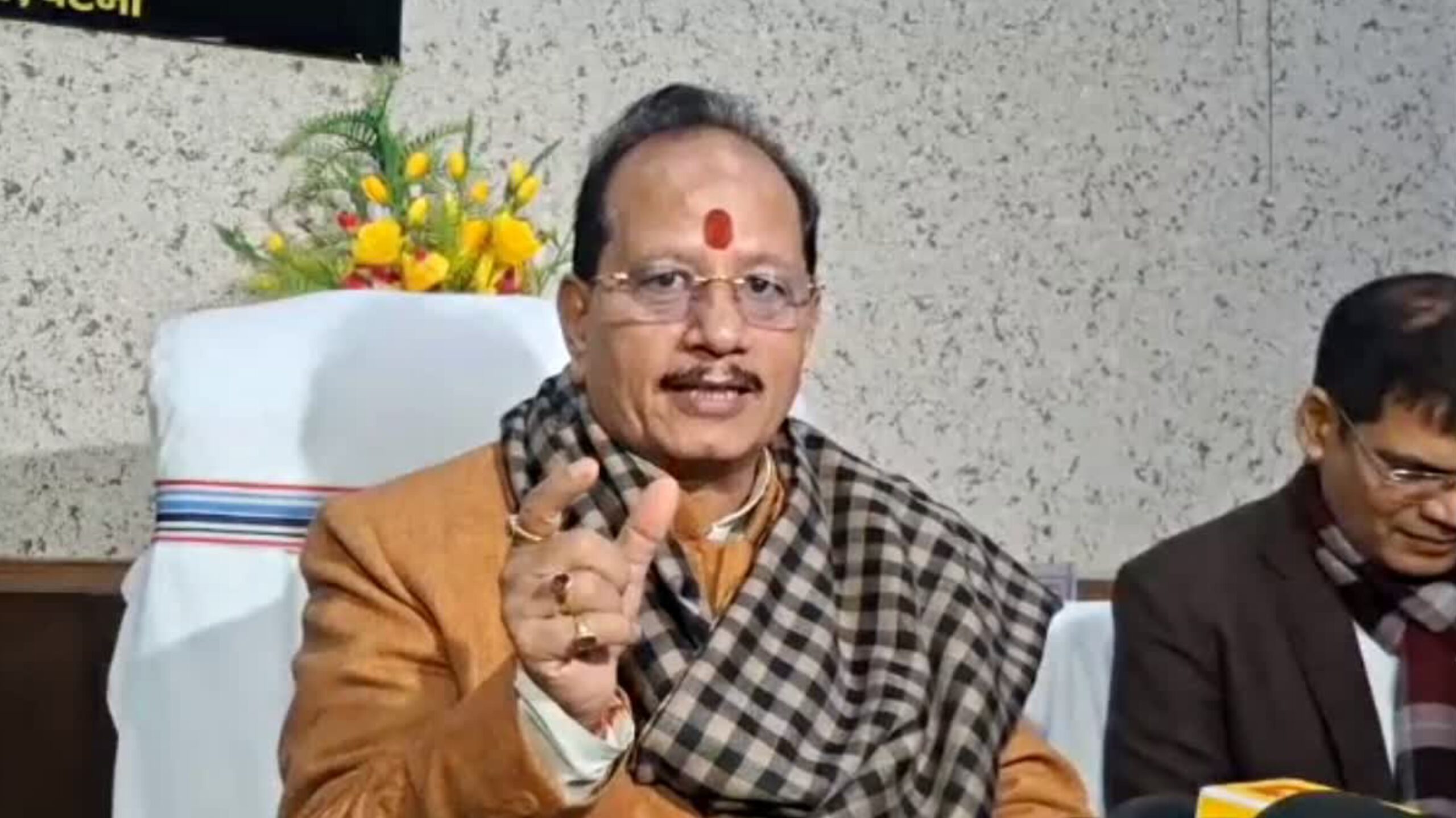 प्रोत्साहन के बावजूद रिश्वतखोरी जारी, सरकार चिंतित, कमिश्नरों से बने रोल मॉडल की अपेक्षा