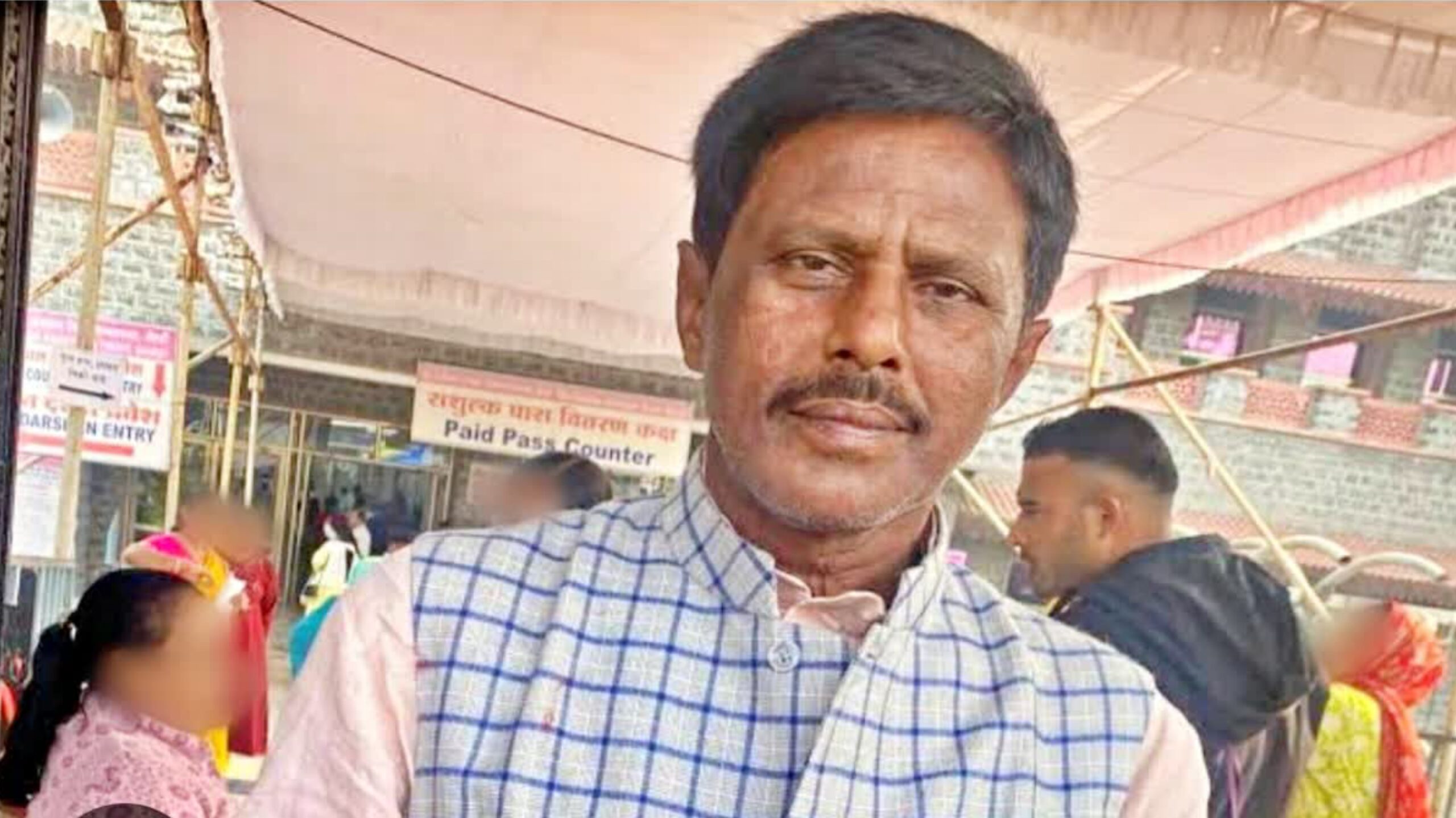 कुख्यात अपराधी व कांग्रेस नेता हरि सिंह गिरफ्तार – पटना से दबोचा गया, मोतिहारी लाकर कोर्ट में पेशी