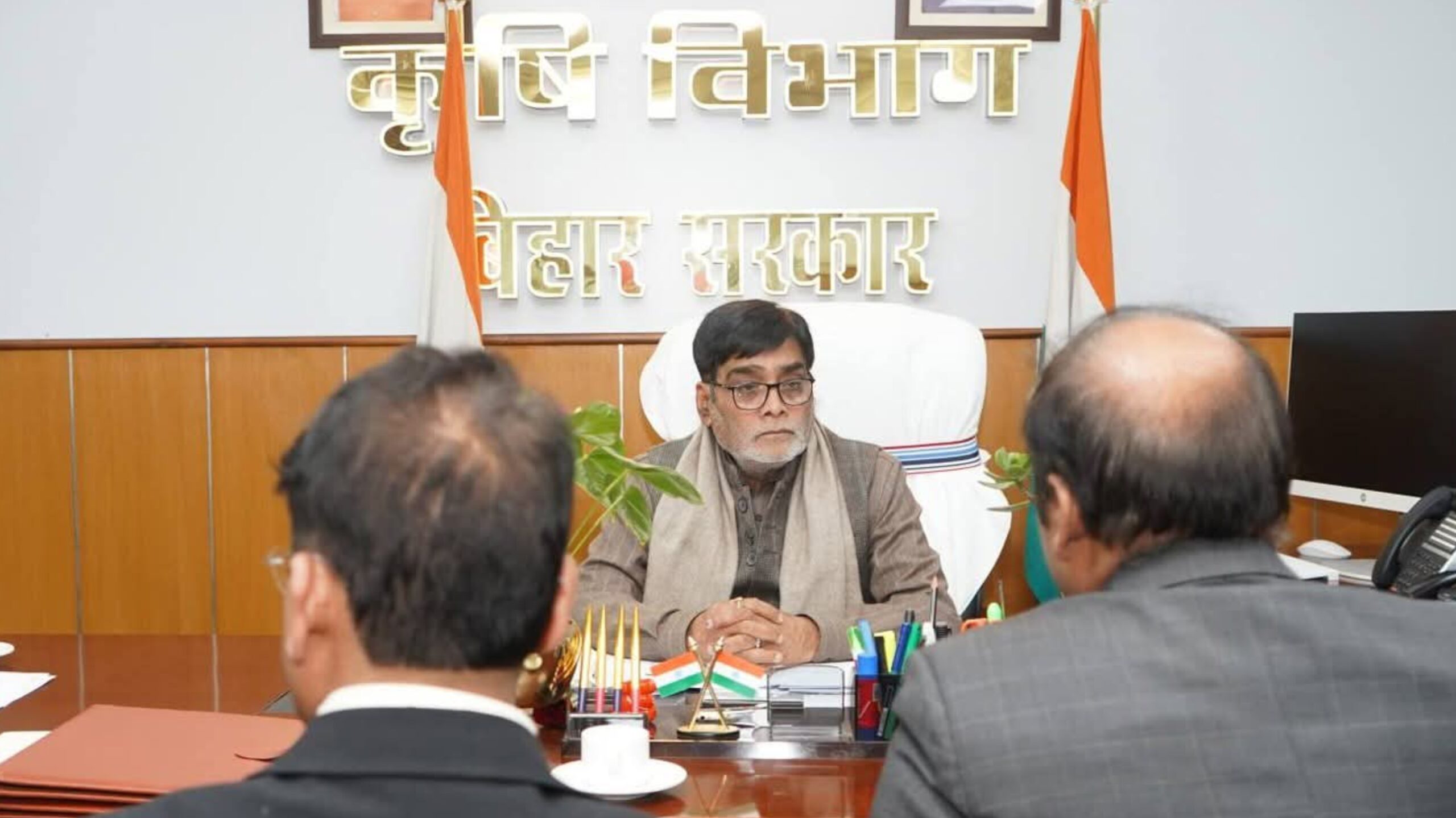 किसानों के हित में बड़ा फैसला - पौधा संरक्षण सेवाओं के लिए 293 नए पदों को कैबिनेट की मंजूरी 2 GridArt 20260115 101505620 scaled