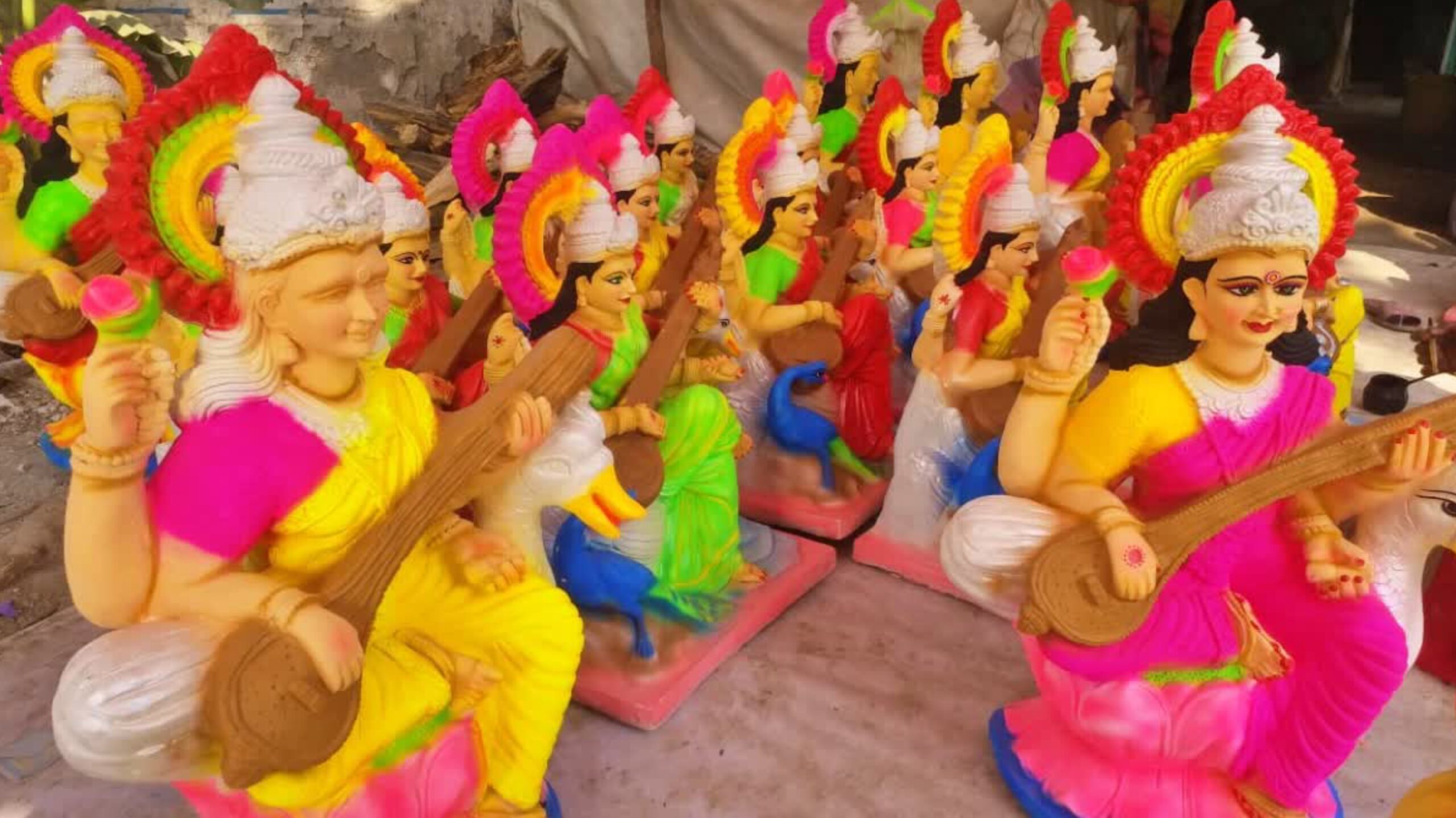 23 जनवरी को सरस्वती पूजा, पटना में राजस्थानी कारीगरी की मूर्तियों की बढ़ी मांग