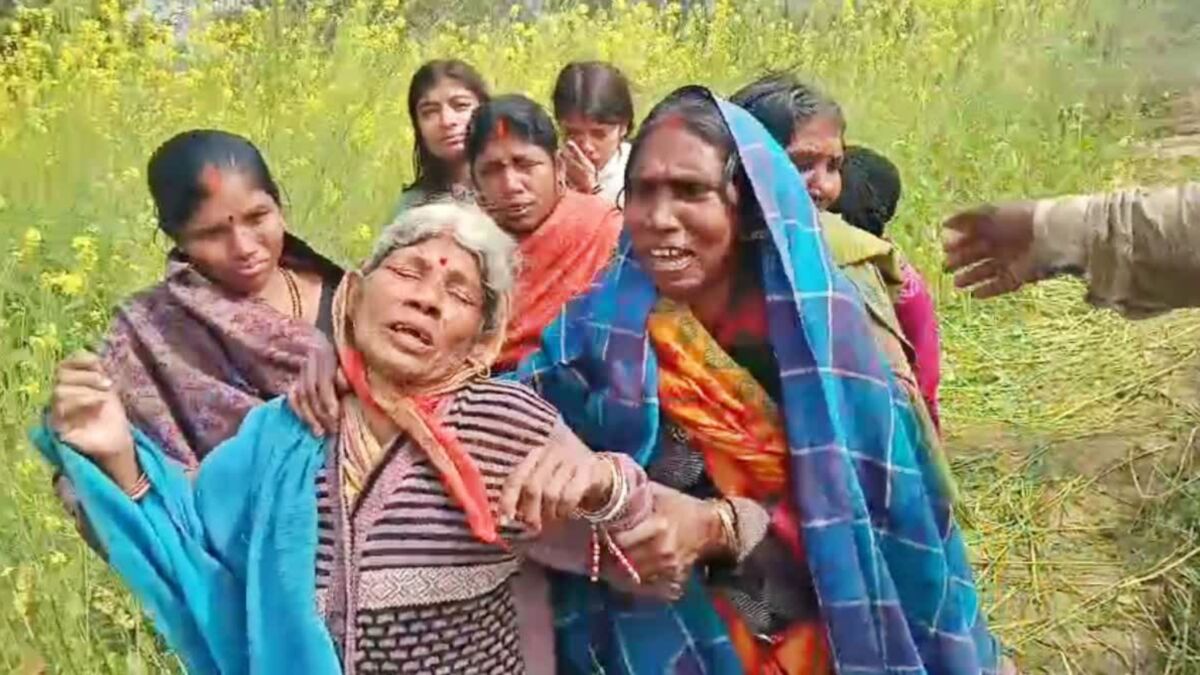पटना में युवक की बेरहमी से हत्या, दोस्तों पर शक; एक आरोपी गिरफ्तार 1 पटना में युवक की बेरहमी से हत्या, दोस्तों पर शक; एक आरोपी गिरफ्तार