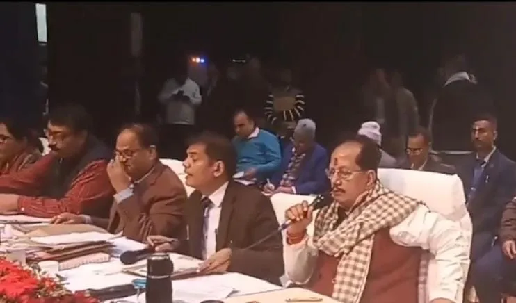 भूमि सुधार जनकल्याण संवाद में उपमुख्यमंत्री ने किया स्पष्ट—अब किसी दलाल और माफिया को नहीं मिलेगी संरक्षण