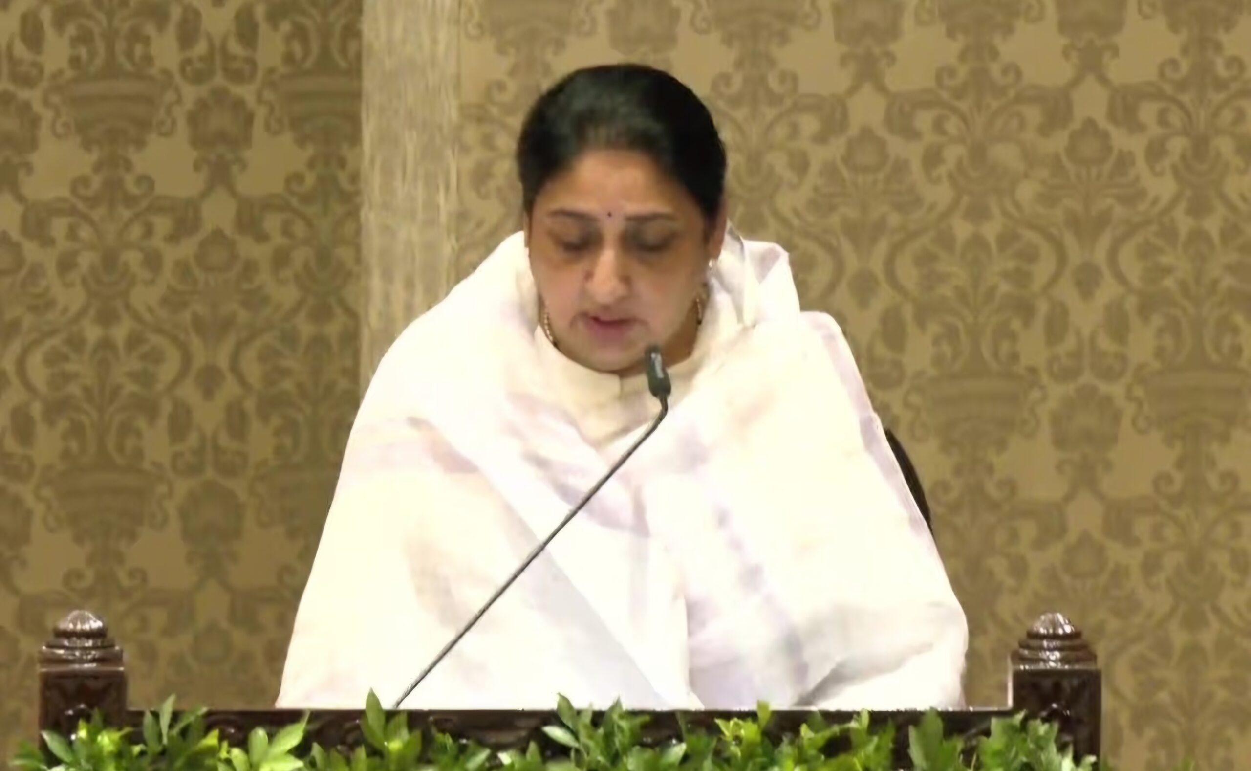 राजनीति में नया अध्याय: अजित पवार के बाद सुनेत्रा पवार बनी महाराष्ट्र की पहली महिला डिप्टी सीएम