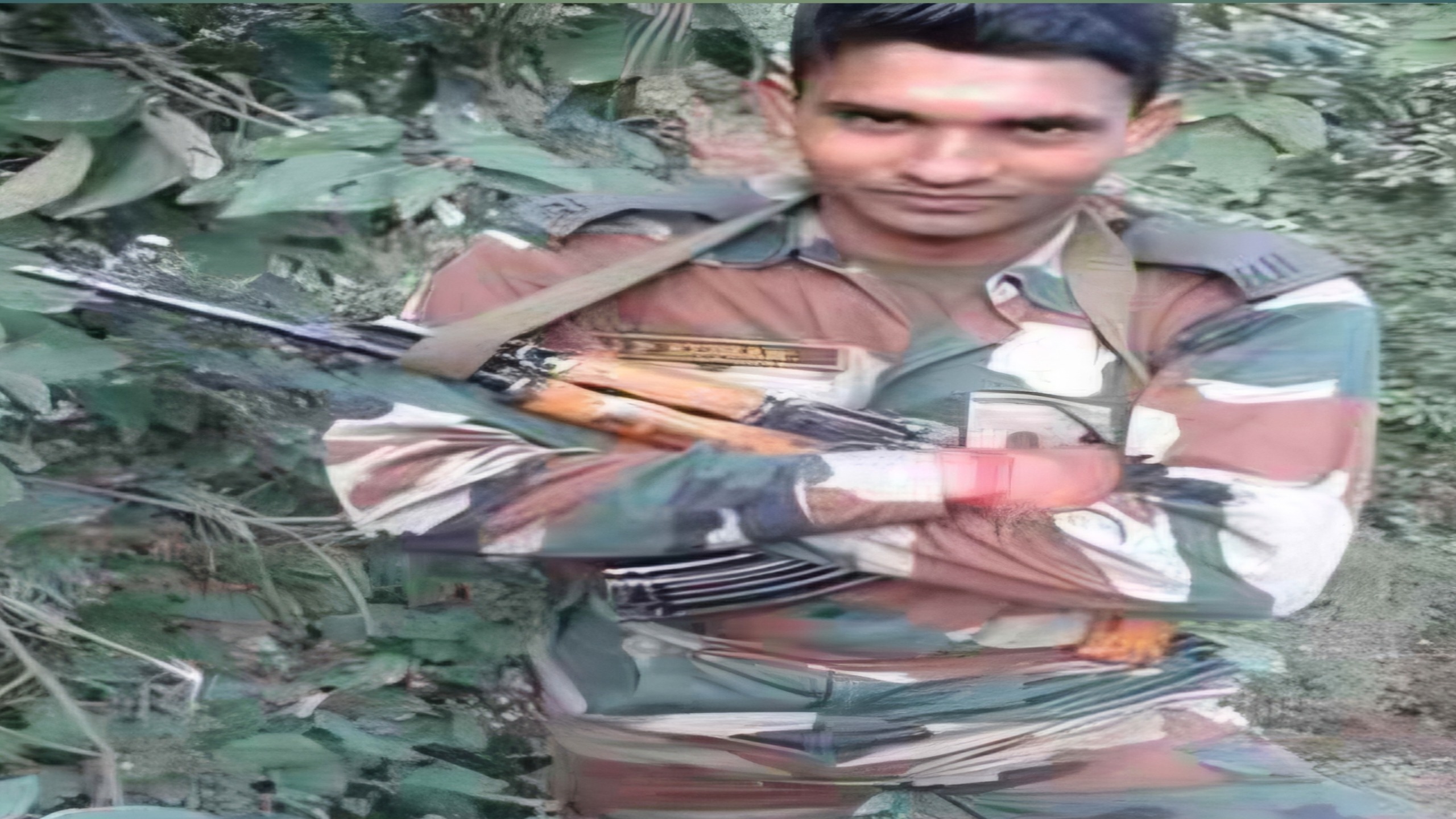 सारण ने खोया अपना वीर सपूत: जम्मू-कश्मीर में ड्यूटी के दौरान NSG कमांडो प्रकाश यादव का निधन; चकिया गांव में पसरा मातम