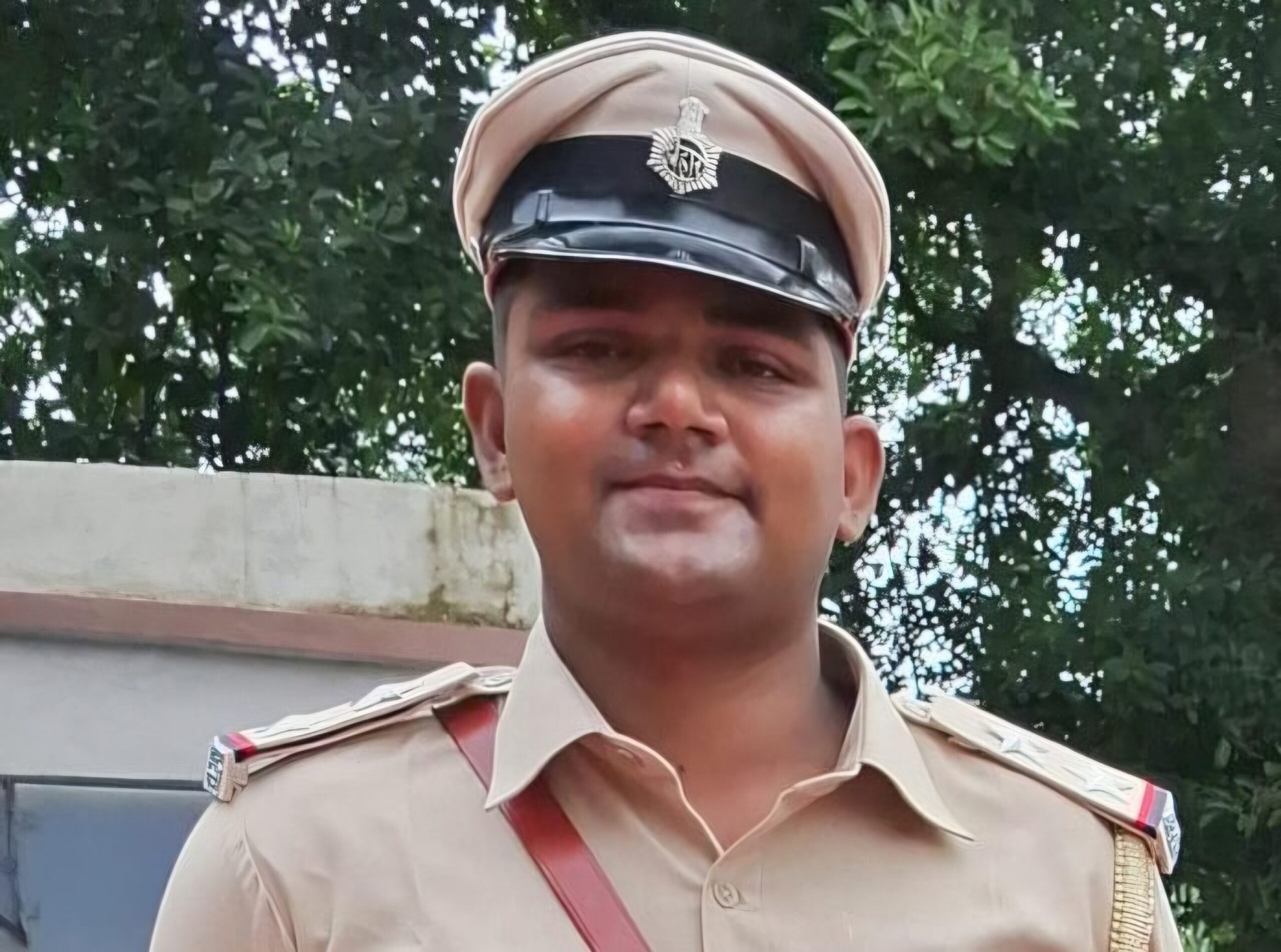 व्यवसायी से थाने में मारपीट का मामला: थानाध्यक्ष और एसआई निलंबित, जांच में आरोप सही पाए गए