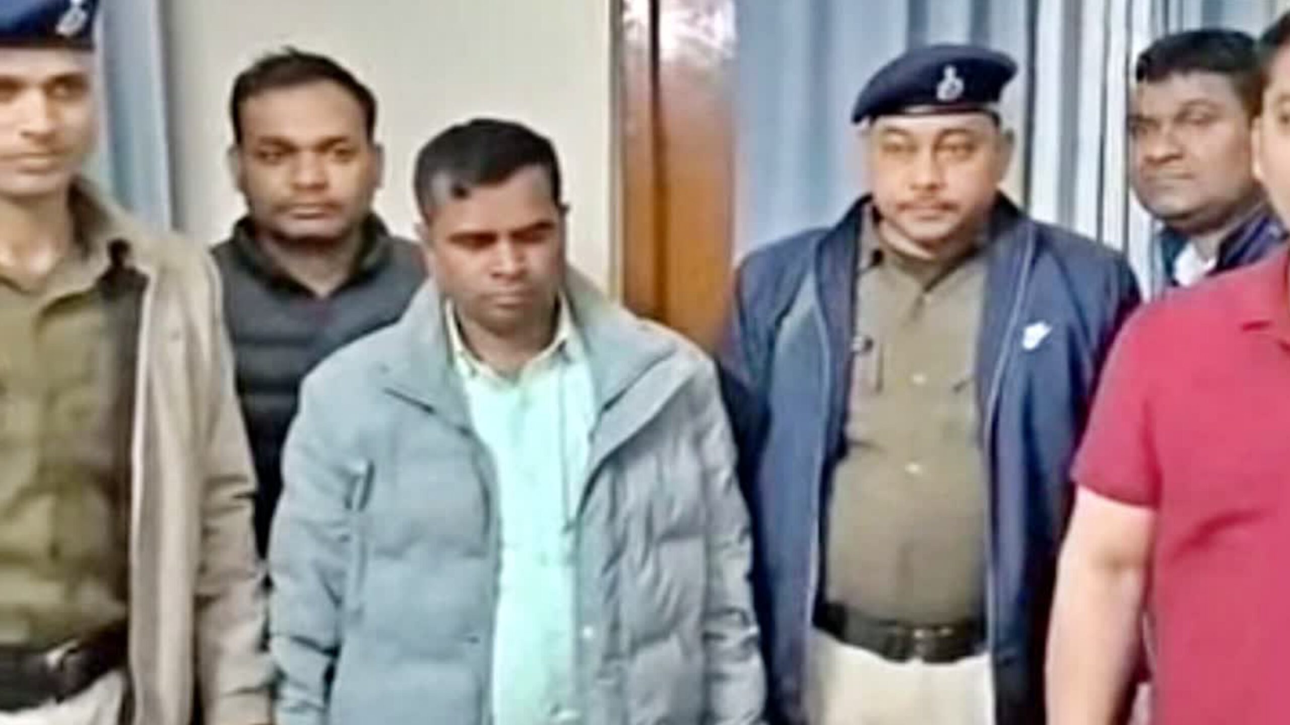 GridArt 20260212 111321132 scaled