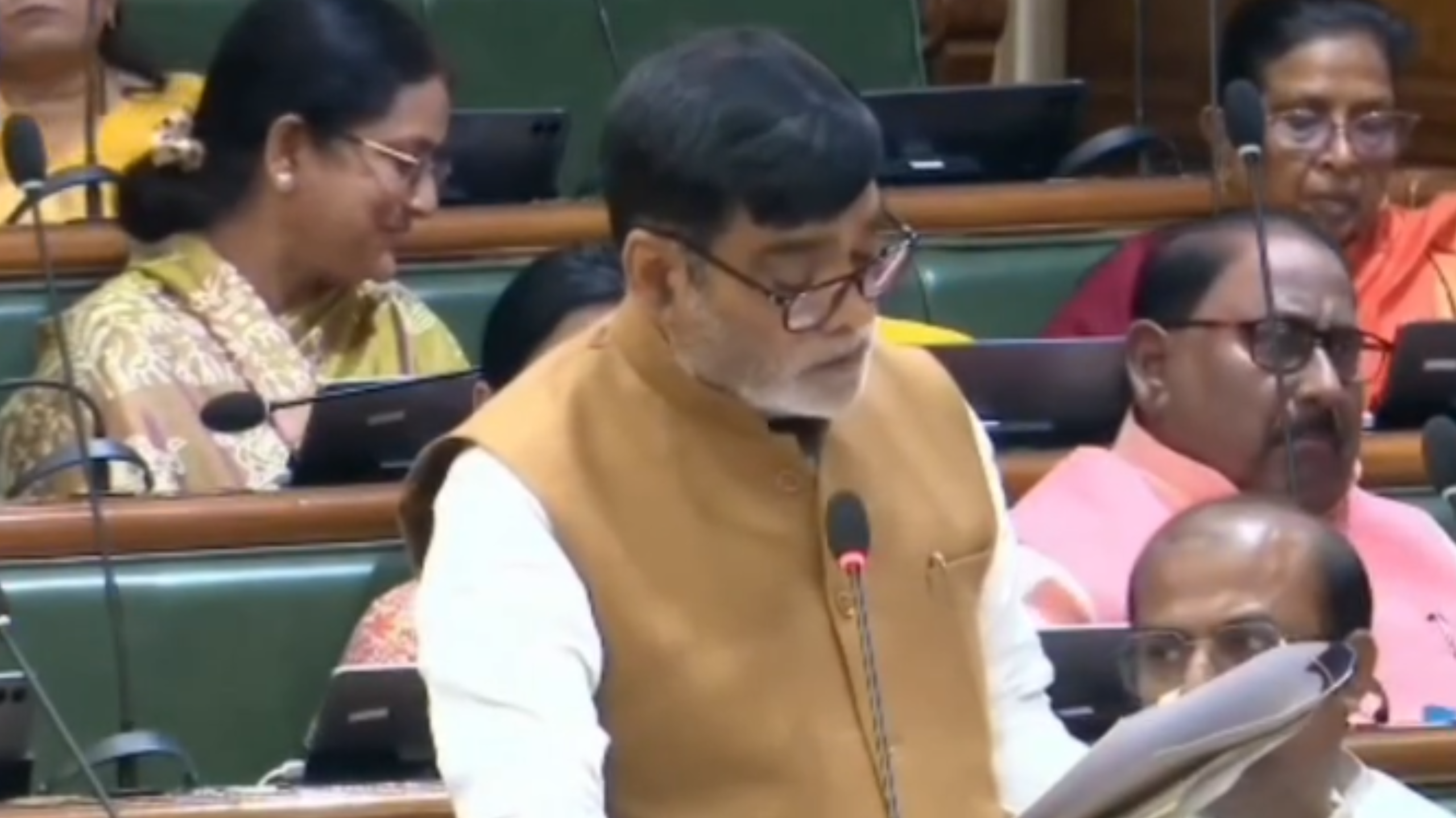 बिहार विधानसभा में कृषि विभाग पर घमासान, कार्रवाई को लेकर उठे सवाल