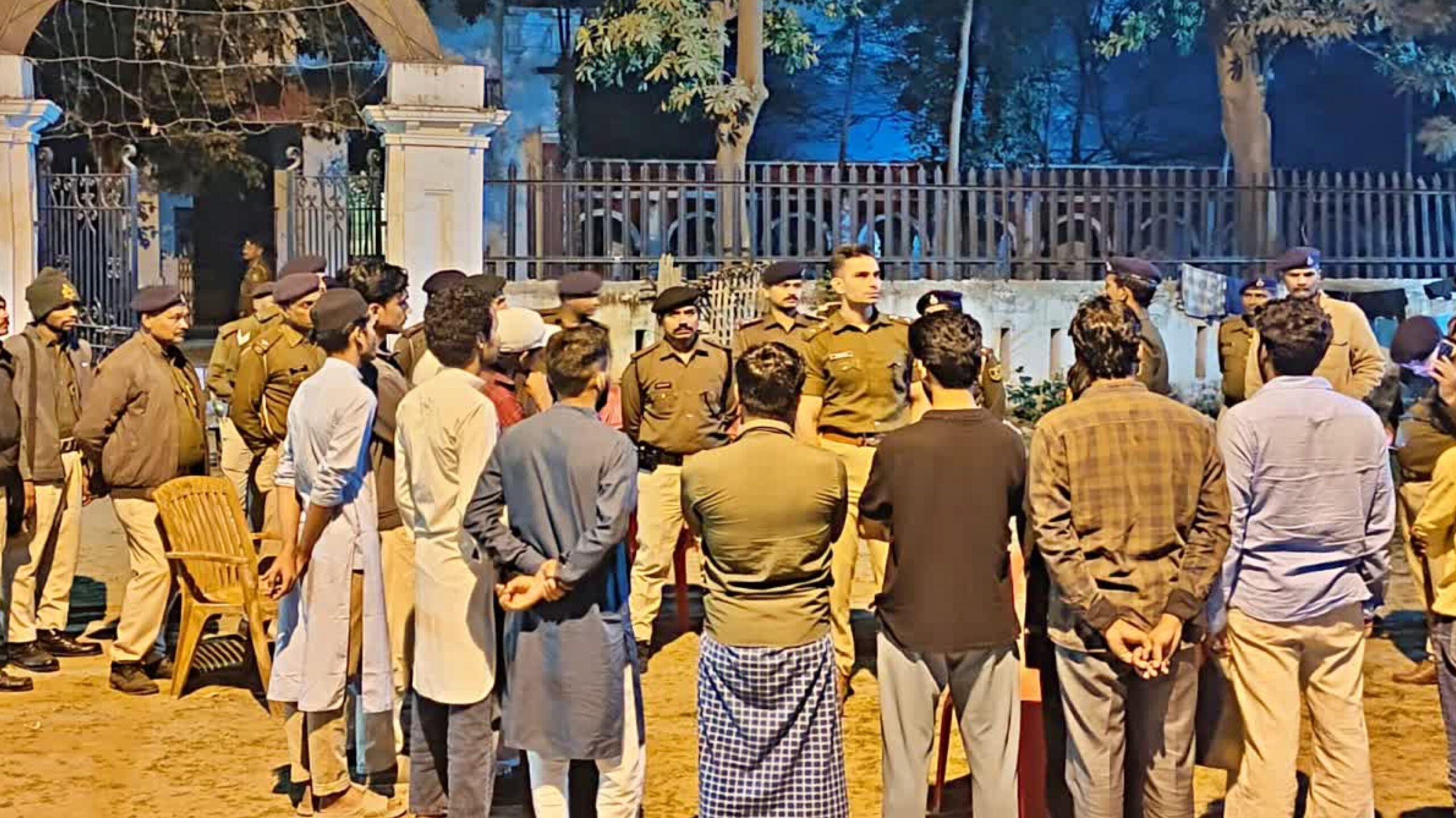 PUSU चुनाव से पहले बड़ी कार्रवाई: मिंटो हॉस्टल में छापेमारी, 8 छात्र गिरफ्तार