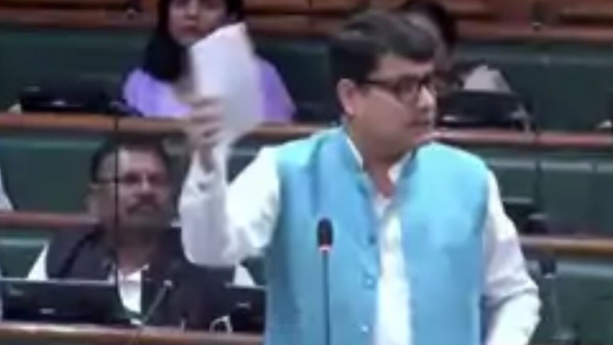 बिहार विधानसभा में राहुल शर्मा का कानून-व्यवस्था पर हमला: पुलिस व्यवस्था और अवैध कारोबार पर उठाए सवाल 1 बिहार विधानसभा में राहुल शर्मा का कानून-व्यवस्था पर हमला: पुलिस व्यवस्था और अवैध कारोबार पर उठाए सवाल