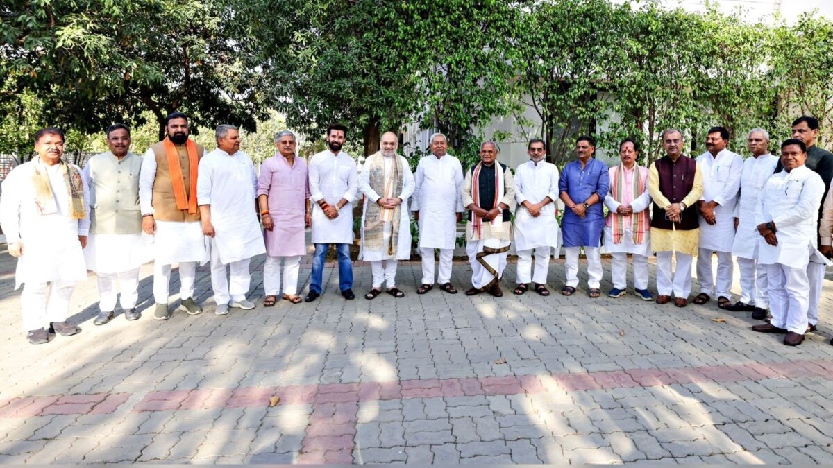 बिहार में मंत्रिमंडल विस्तार की हलचल तेज, Amit Shah के दौरे से बढ़ी सियासी सरगर्मी