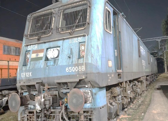 जमालपुर लोको शेड ने रचा इतिहास: 12,000 HP वैग-12 इंजन का पहली बार ट्रिप निरीक्षण सफल