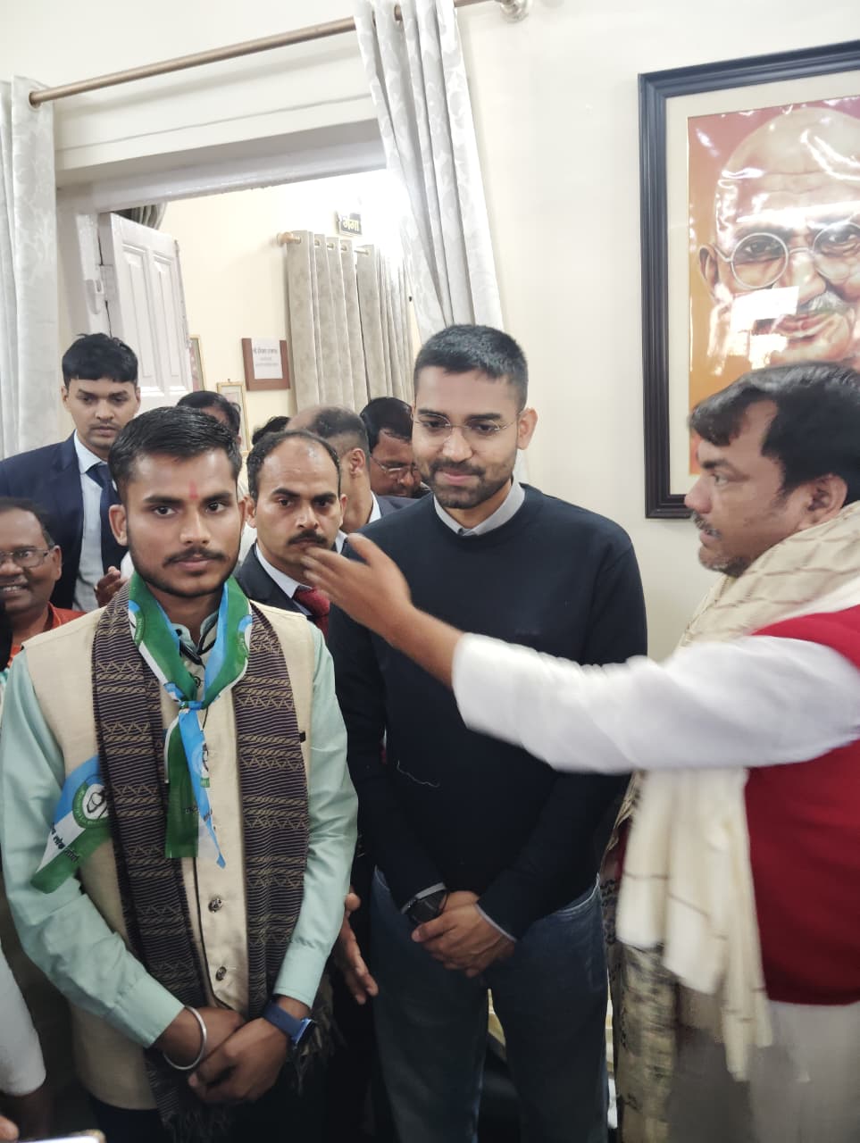 मारवाड़ी कॉलेज में पंचायती राज मंत्री दीपक प्रकाश का भव्य स्वागत छात्र राष्ट्रीय लोक मोर्चा के कार्यक्रम में बड़ी संख्या में जुटे छात्र, नेताओं ने युवा भागीदारी पर दिया जोर