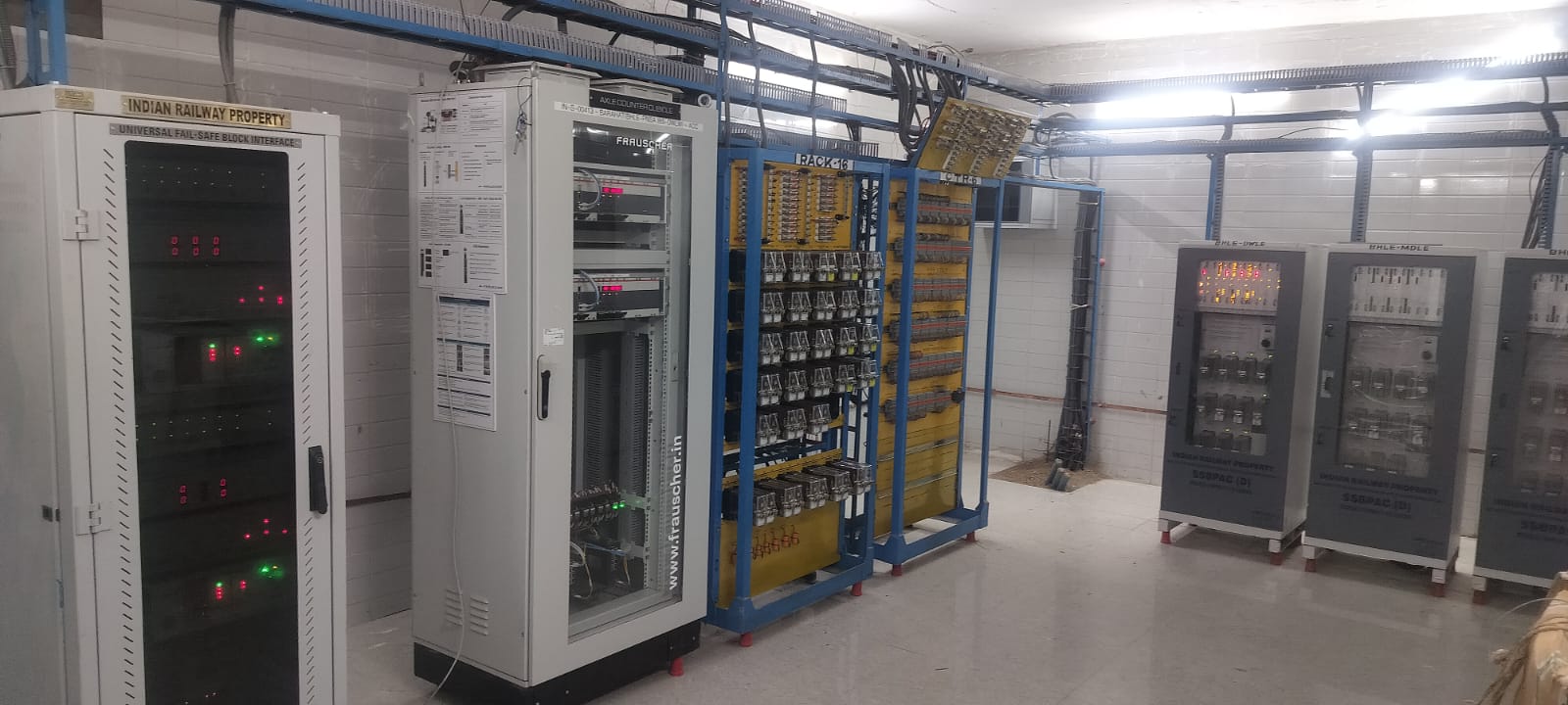 भागलपुर-बांका रूट पर अब सरपट दौड़ेंगी ट्रेनें: पुनसिया हॉल्ट पर लगा ‘हाईटेक’ सिग्नल; मालदा मंडल का दूसरा IBS शुरू