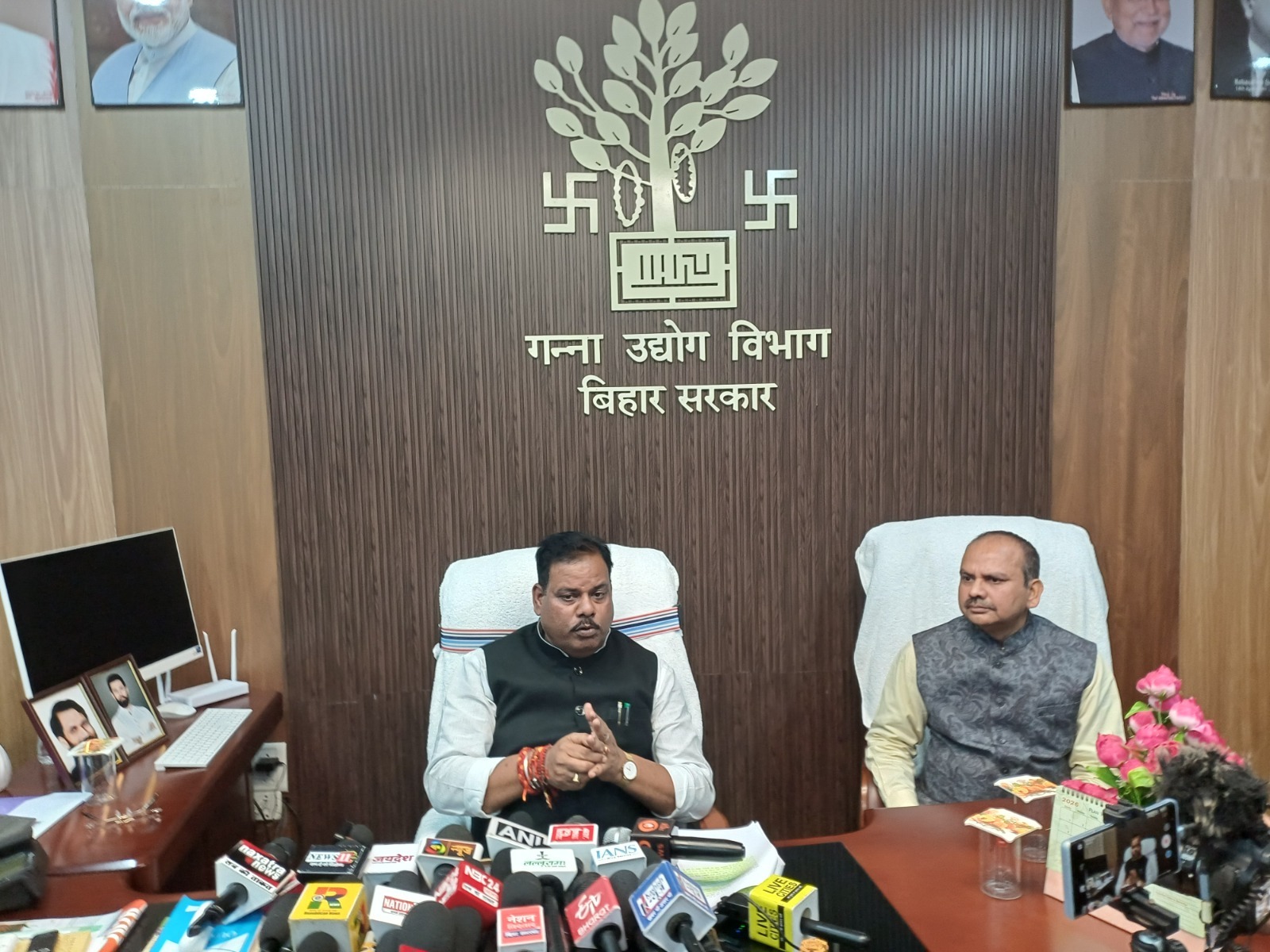 बिहार में फिर गूंजेगी चीनी मिलों की भोंपू: बंद मिलें होंगी चालू, 25 जिलों में खुलेंगी नई फैक्ट्रियां; मंत्री संजय कुमार का बड़ा ऐलान