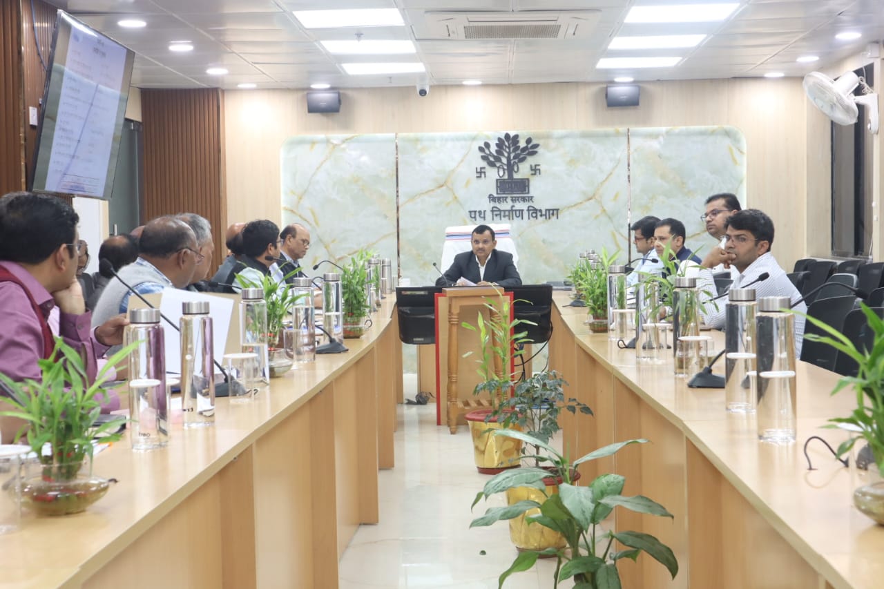 ​बिहार में औद्योगिक क्रांति को रफ्तार देगा नया रोड नेटवर्क: ADB के साथ उच्चस्तरीय बैठक; रक्सौल-हल्दिया और पटना-पूर्णिया समेत 5 बड़े प्रोजेक्ट्स पर फोकस