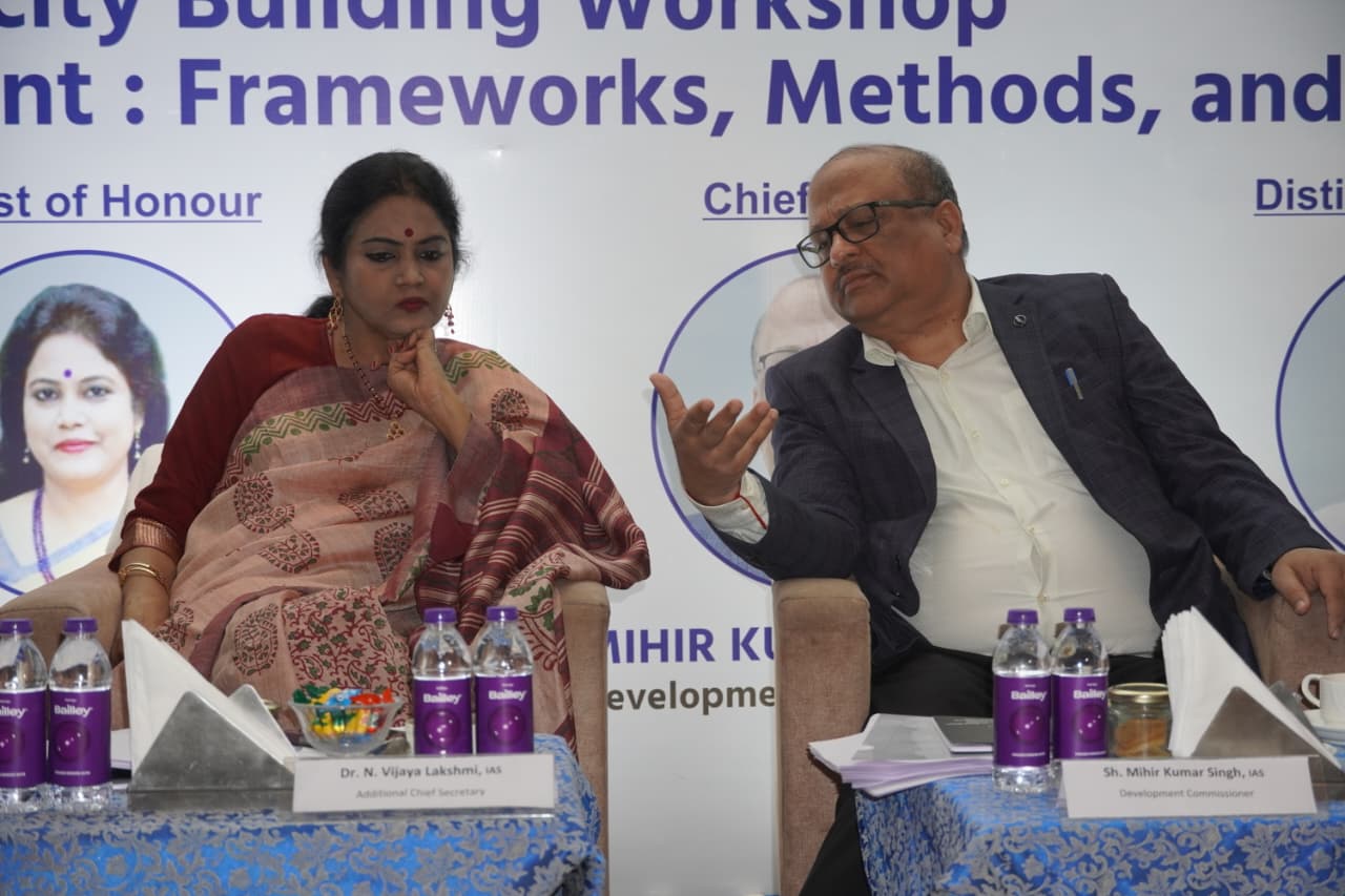 योजनाओं का असली सच बताएगा AI: बिहार में साक्ष्य-आधारित मूल्यांकन के लिए नई पहल; विकास आयुक्त ने अधिकारियों को दिया ‘रिस्क’ लेने का मंत्र