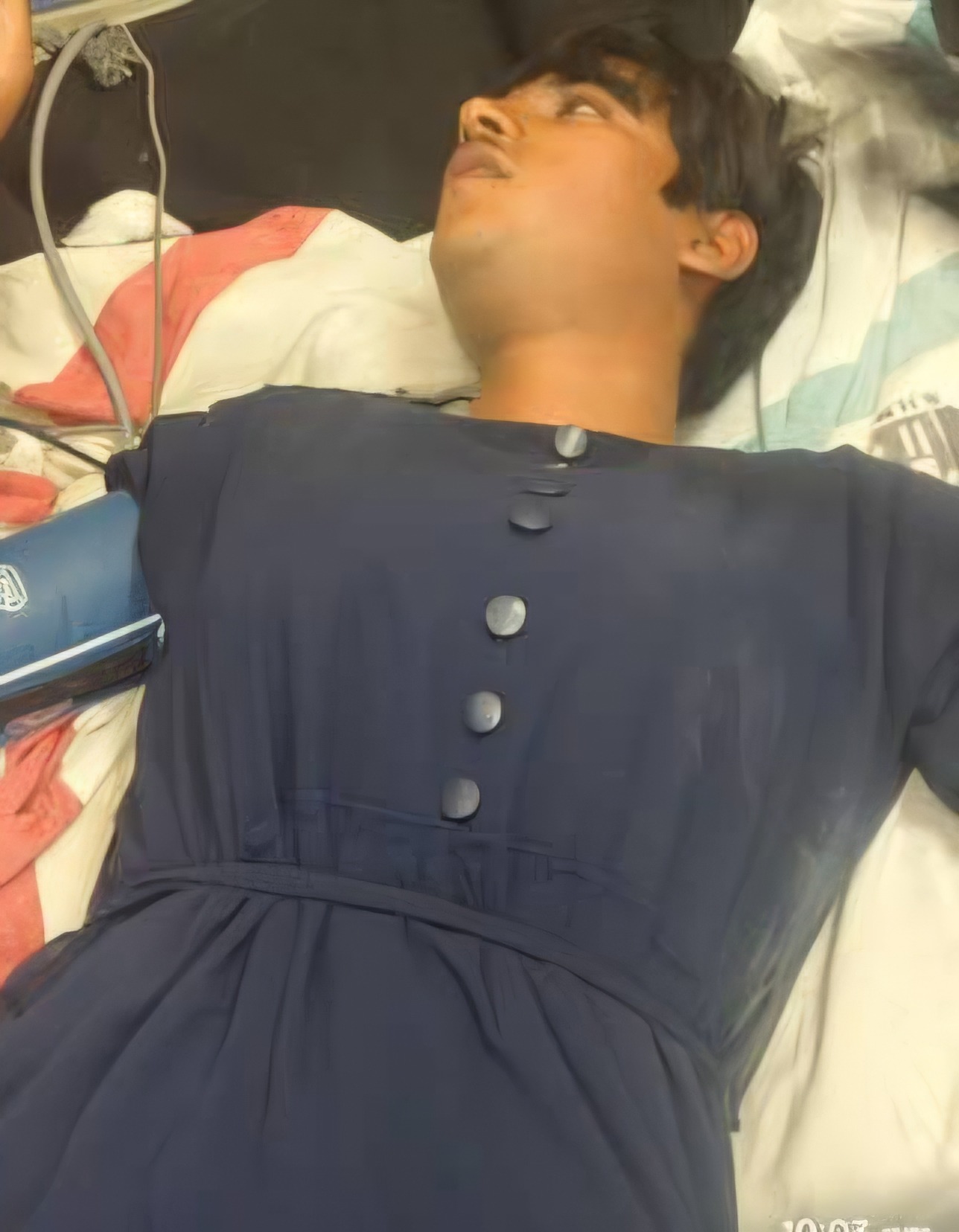 दरभंगा में ‘साड़ी वाला प्रेमी’ की शामत: प्रेमिका से मिलने महिला बनकर पहुंचा युवक; ग्रामीणों ने ‘बच्चा चोर’ समझकर जमकर धुना